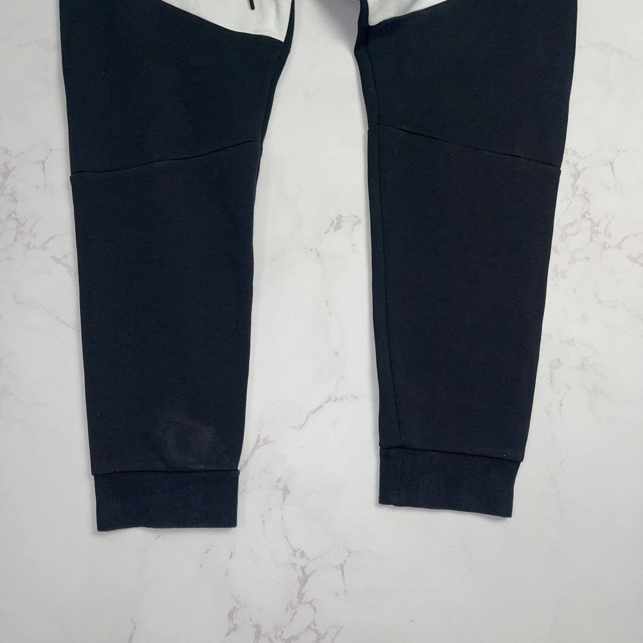 Nike Nike Tech Fleece Jogger - Black/White Size XL Size US 42 / EU 58 - 6 Thumbnail