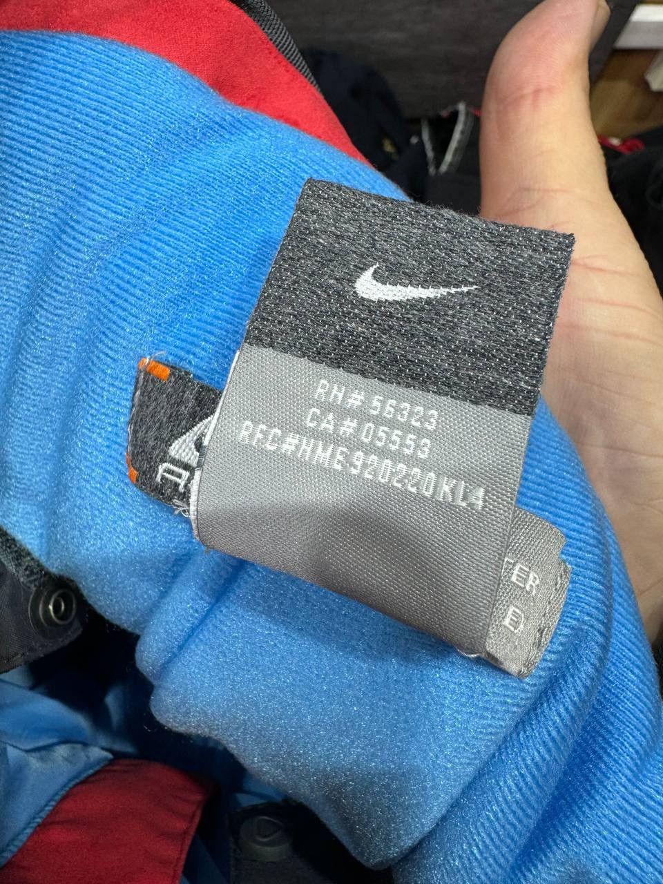Other Vintage Nike ACG Storm Fit 5 Ski Pants in Red Womens Size 27" / US 4 / IT 40 - 13 Thumbnail