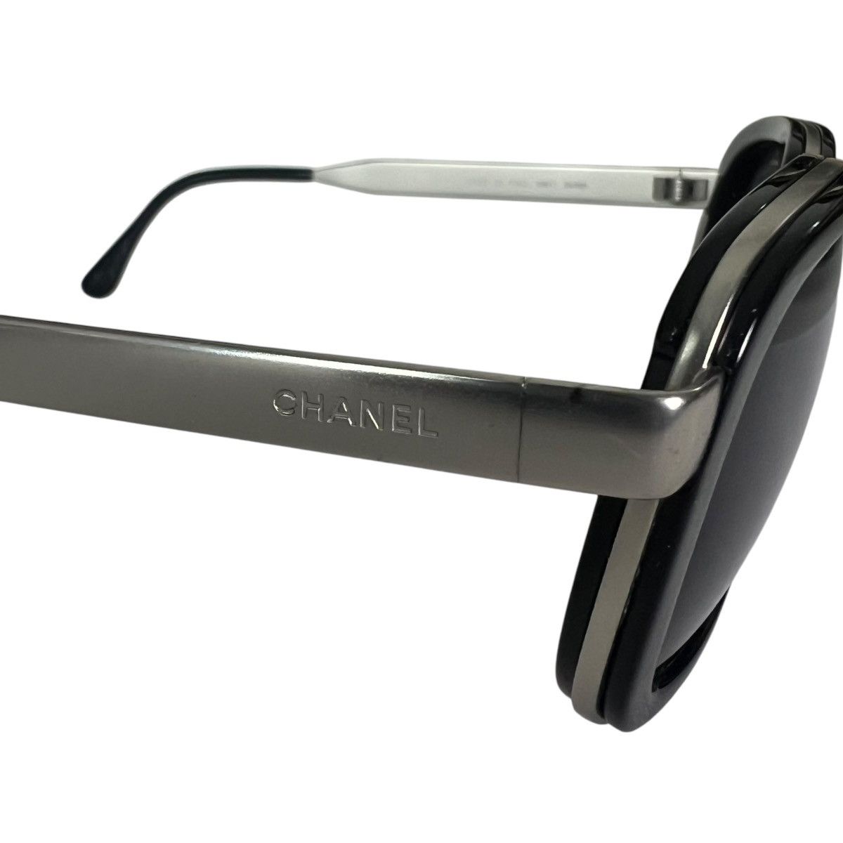 Chanel Chanel Vintage Sunglasses Size ONE SIZE - 5 Thumbnail