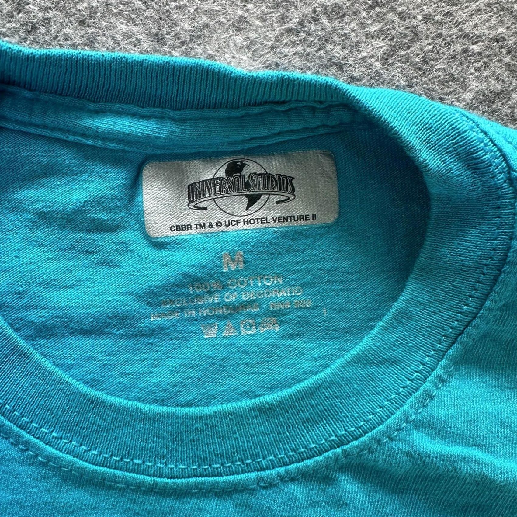 Vintage VINTAGE? No — Universal Studios Shirt Mens M Blue Cabana Bay Graphic Crewneck Cotton Jersey Size US M / EU 48-50 / 2 - 4 Thumbnail