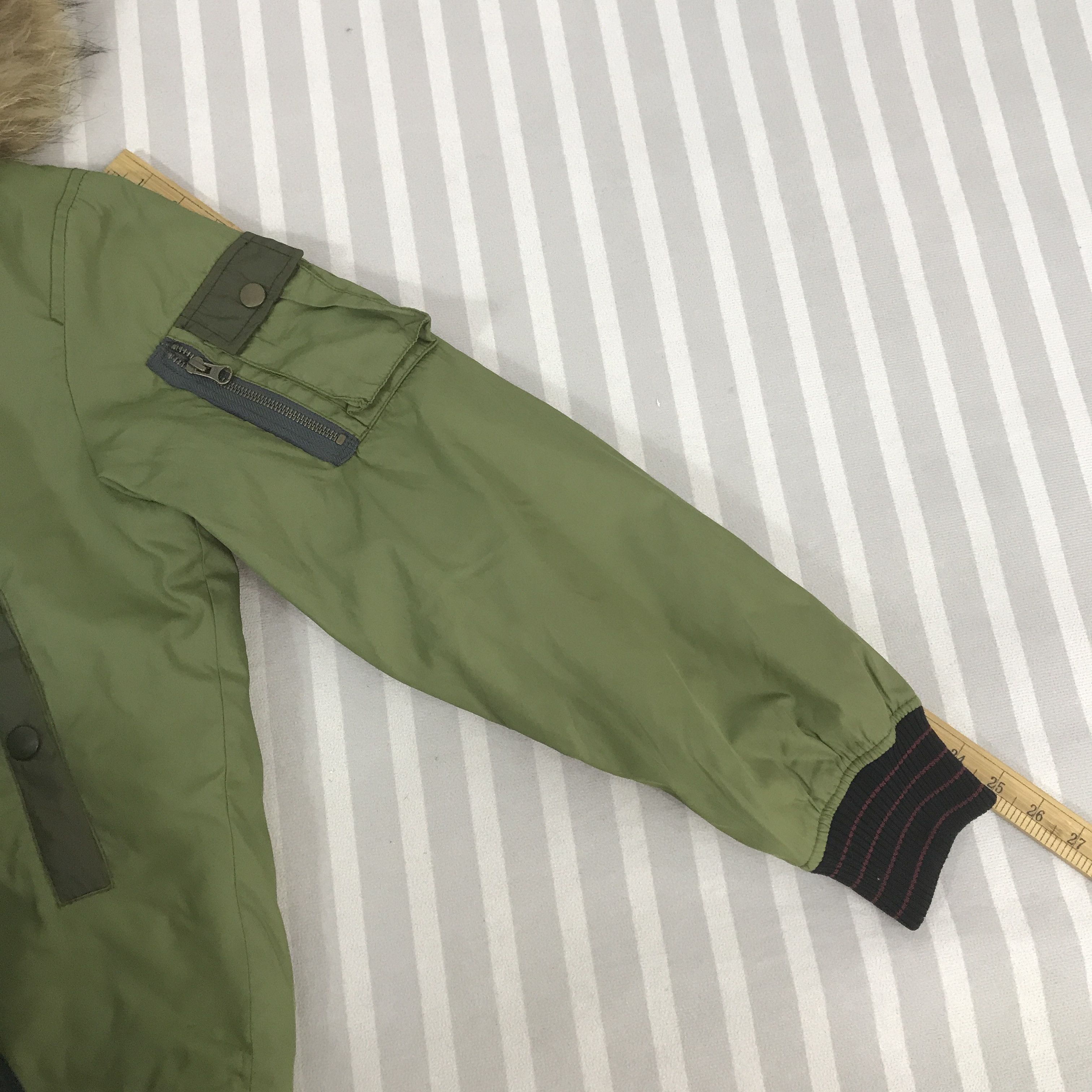 Takeo Kikuchi Takeo Kikuchi fur hoodie design bomber Jacket K65B11 Size US L / EU 52-54 / 3 - 6 Thumbnail