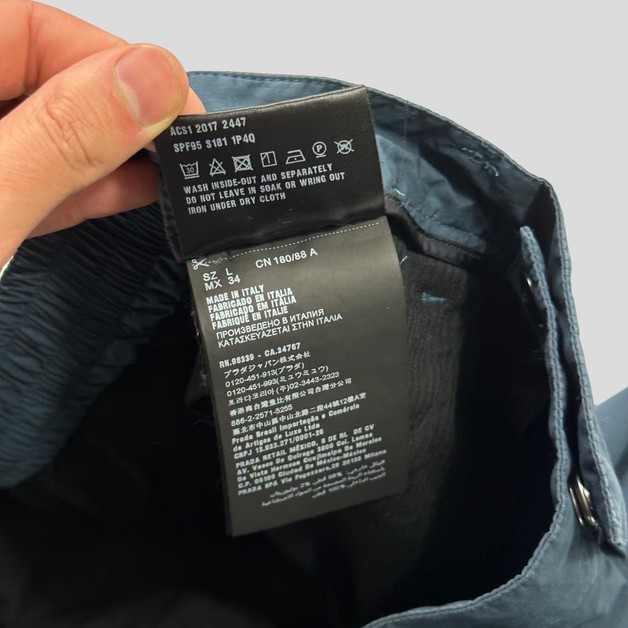 Prada Prada Milano 2017 Rubber Logo Tech Trousers - M/L Size US 35 - 7 Thumbnail