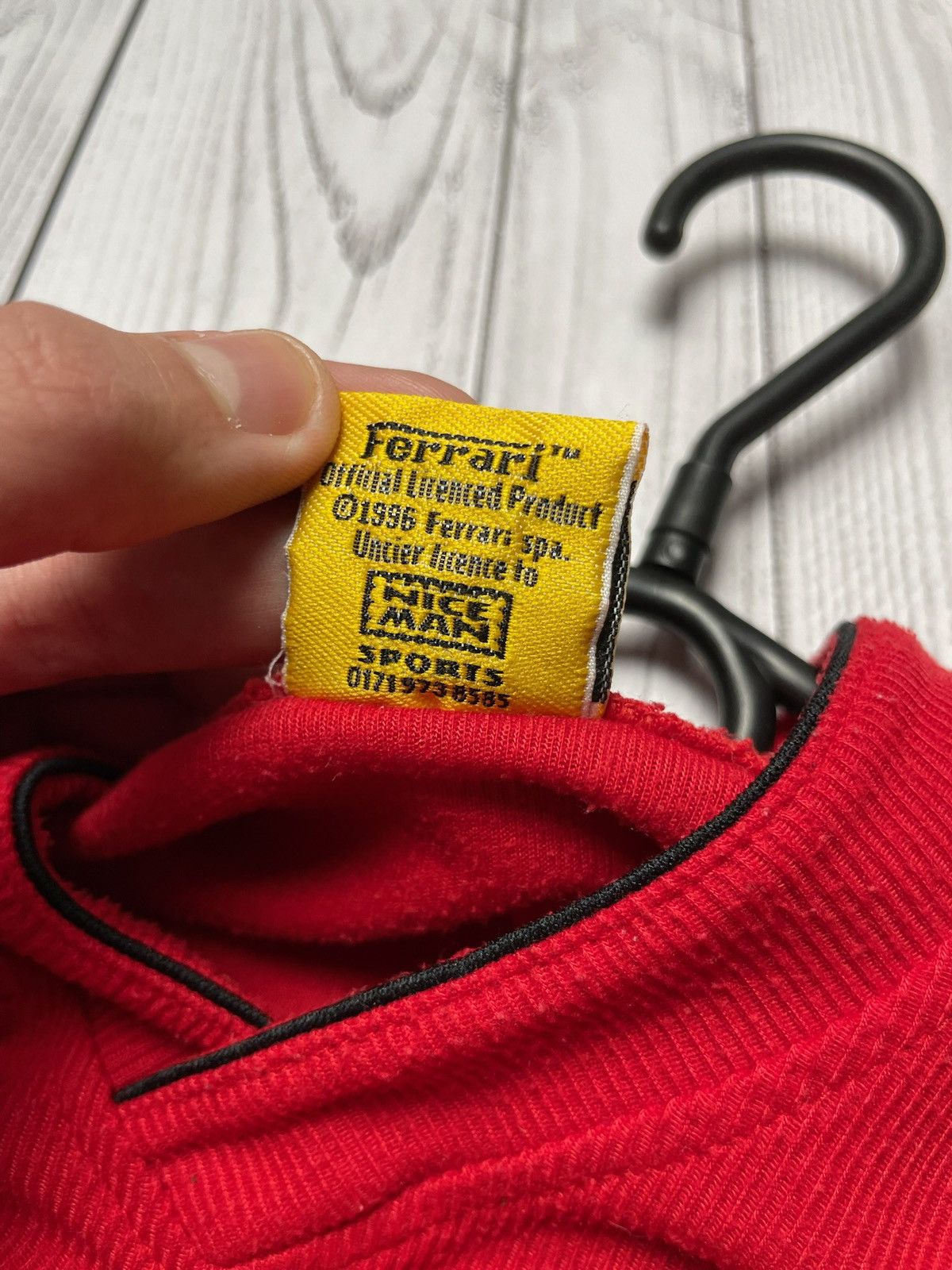 Ferrari × Vintage Vintage Ferrari racing tee logo red size M Size US M / EU 48-50 / 2 - 4 Thumbnail