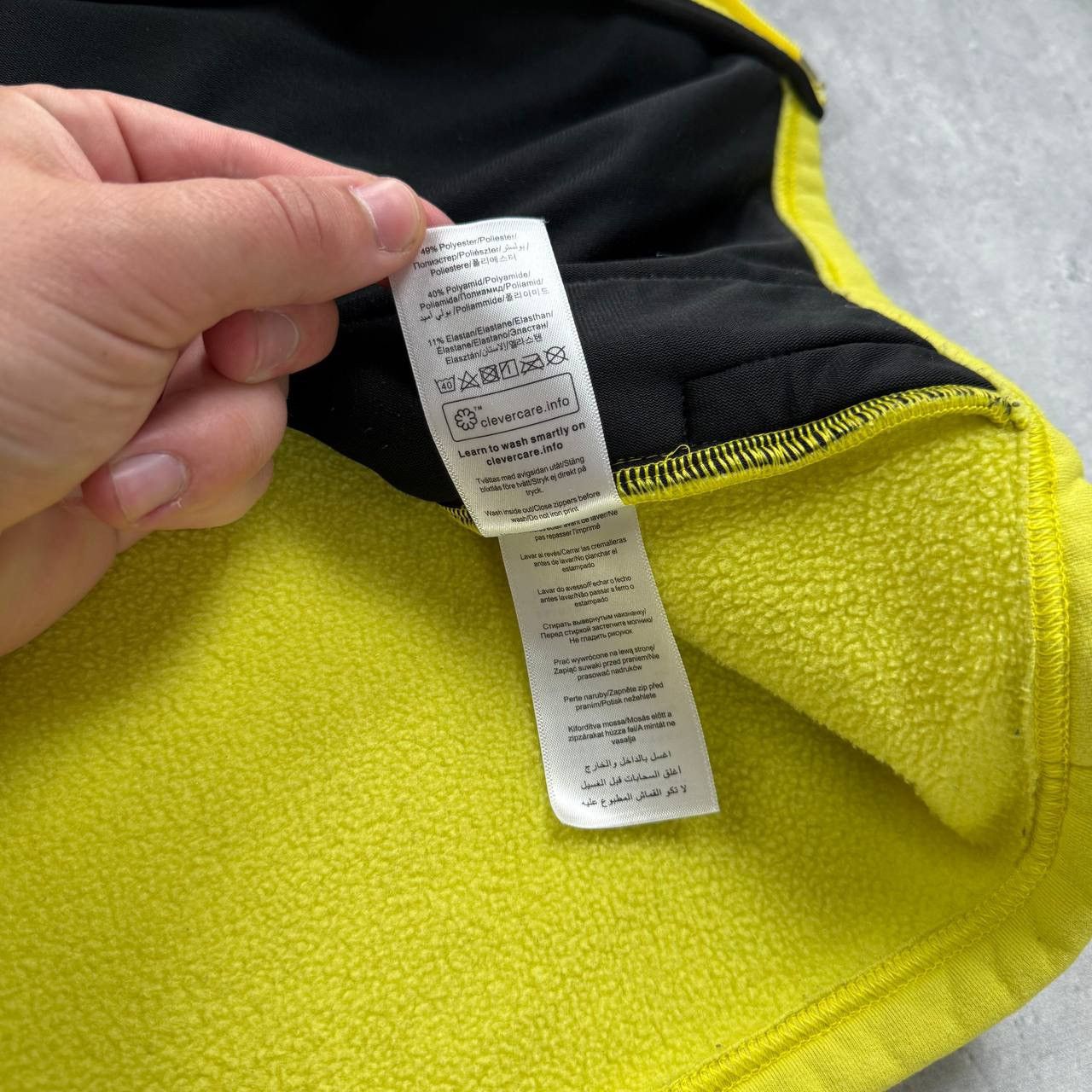 Peak Performance Peak Performance Chill Zip Light Jacket Women’s Yellow Sz L Size L / US 10 / IT 46 - 14 Thumbnail