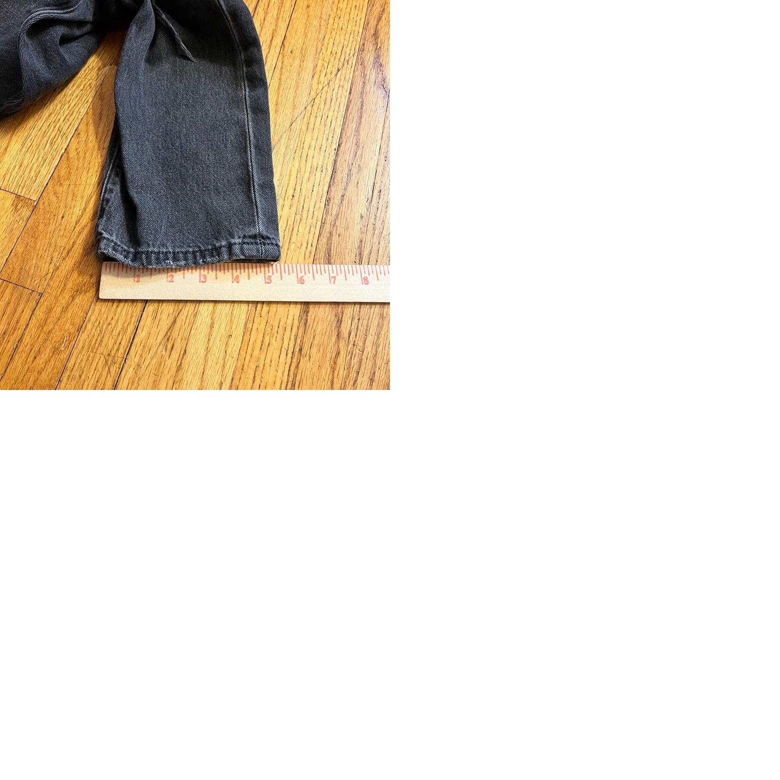 Levi's Item Specifications: Brand: Adidas Size 27" / US 4 / IT 40 - 9 Thumbnail