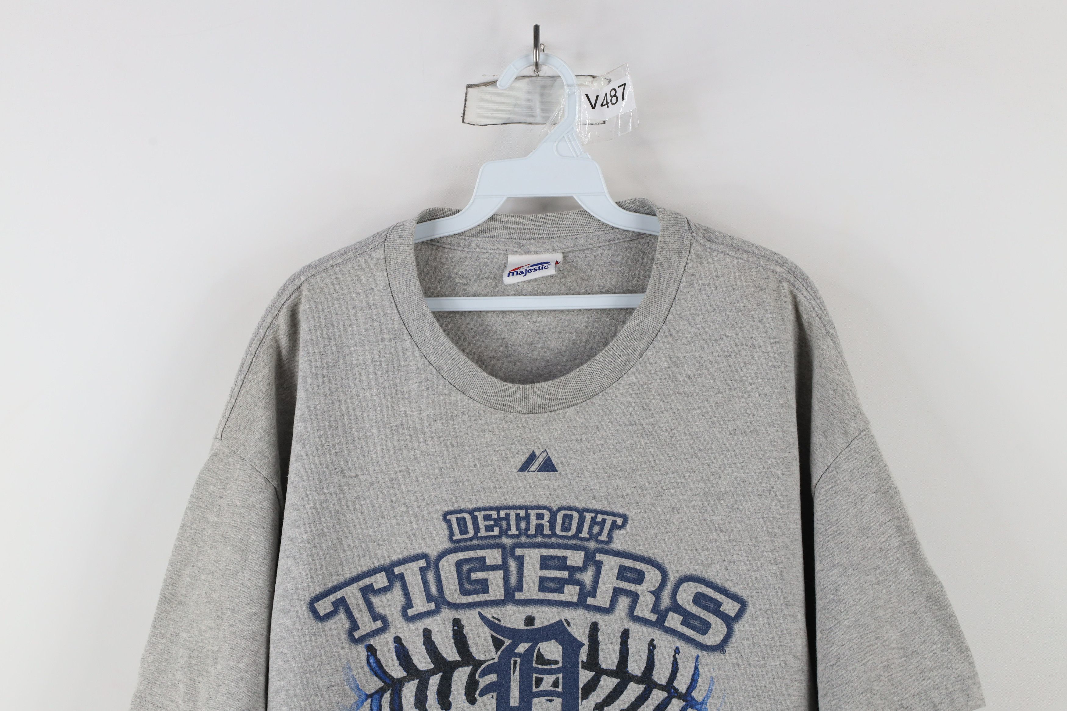 Majestic × Vintage Vintage Y2K Majestic Tigers Baseball Short Sleeve T-Shirt Size US XL / EU 56 / 4 - 2 Thumbnail