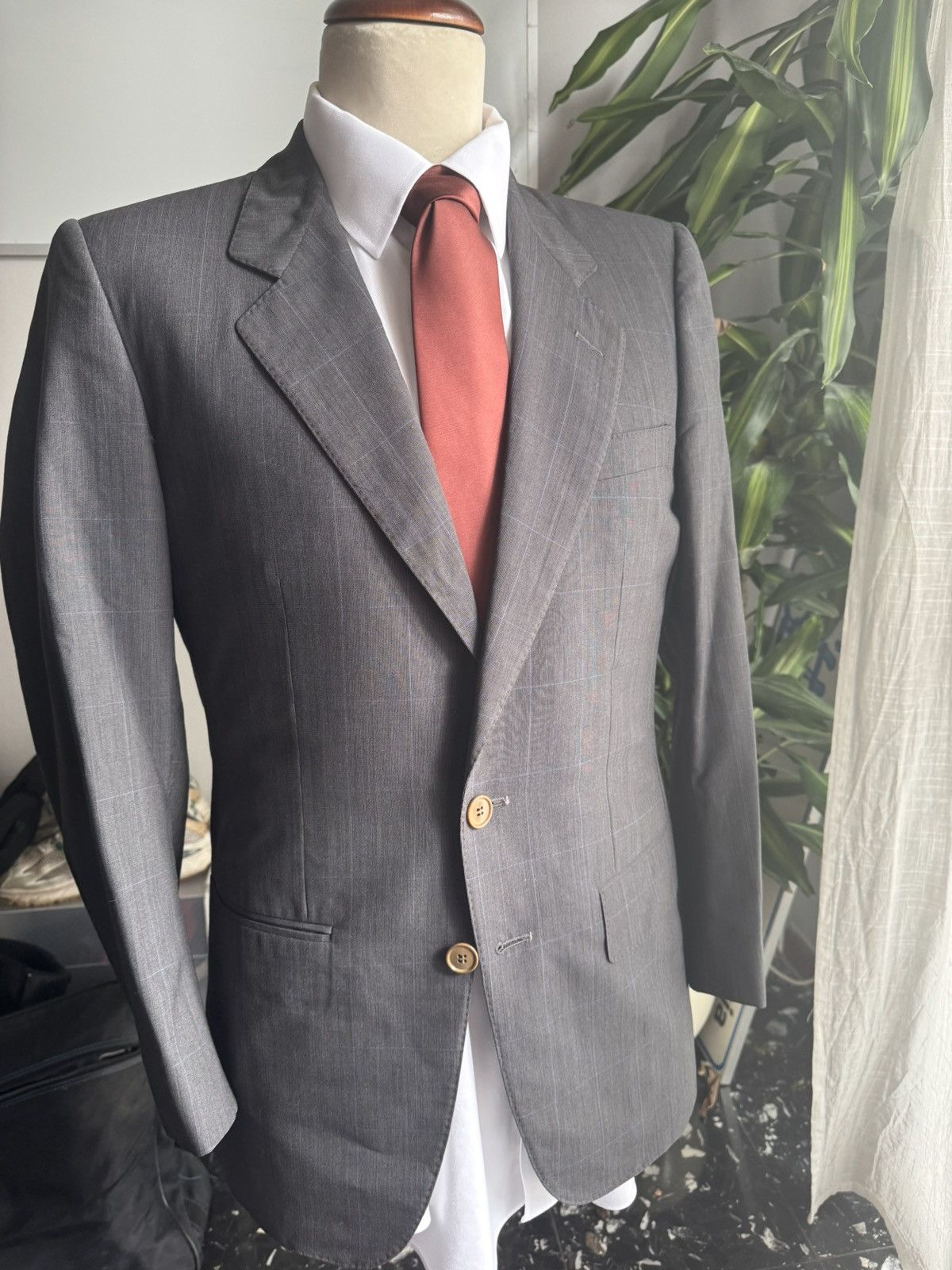Ermenegildo Zegna Ermenegildo Zegna Grey suit 48 Size 48R - 1 Thumbnail