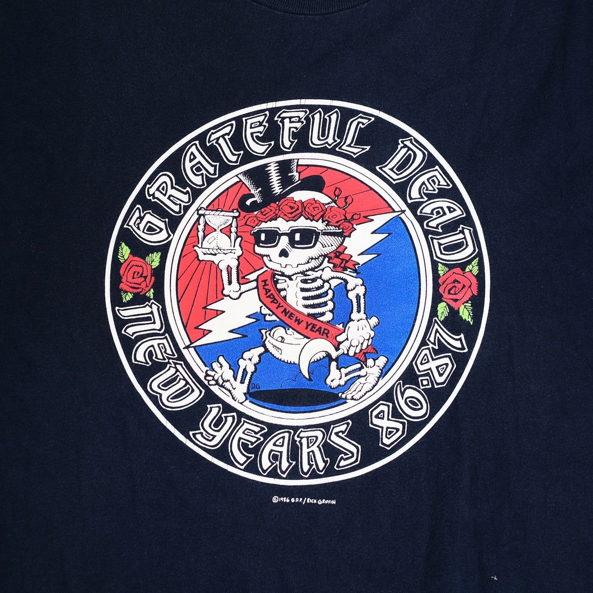 Grateful Dead 2000s Grateful dead New years 1986-1987 Circle graphic Tee Size US L / EU 52-54 / 3 - 2 Thumbnail