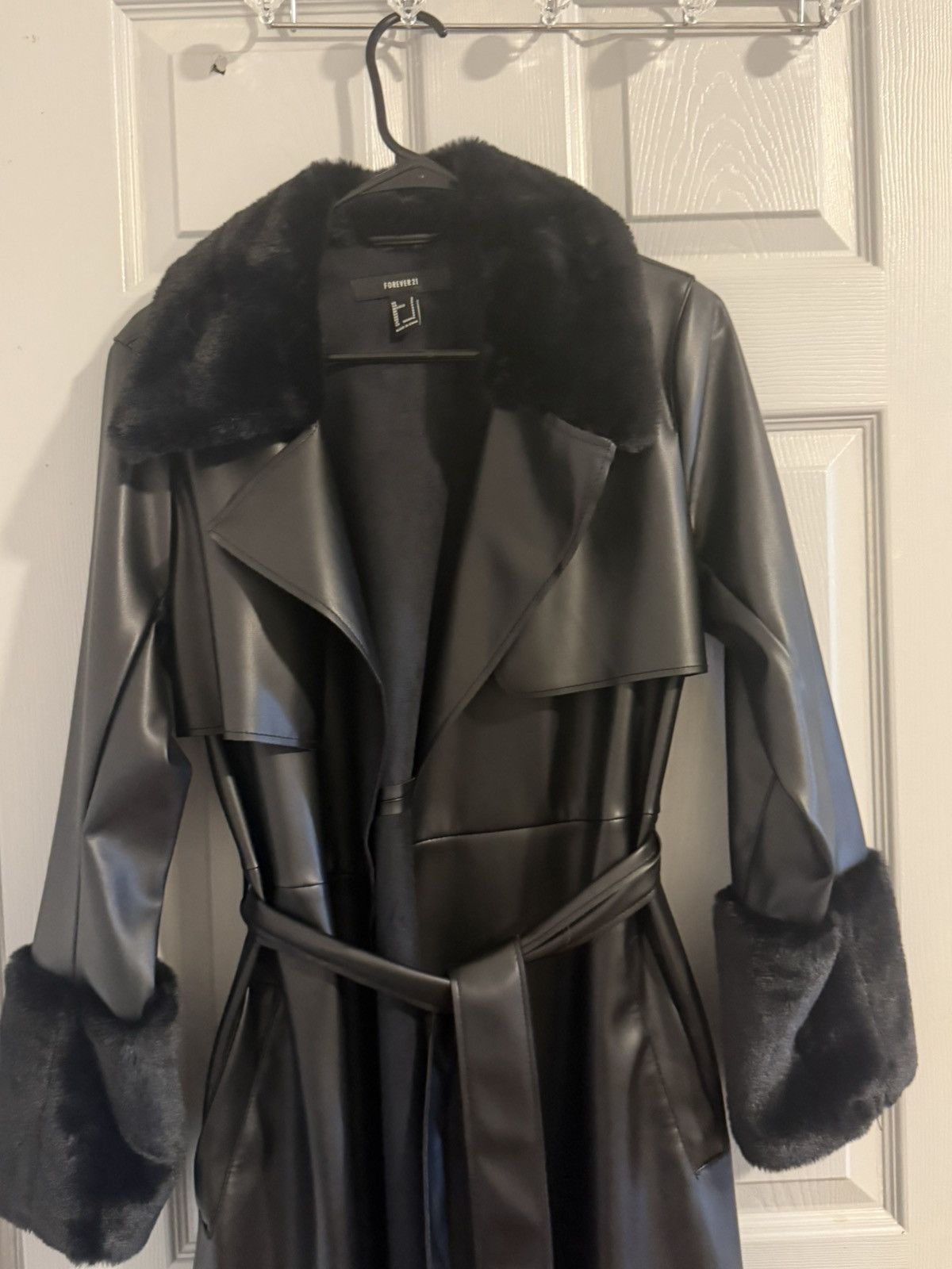 Forever 21 Faux Fur-Trim Faux Suede Wrap Coat Size S / US 4 / IT 40 - 5 Thumbnail