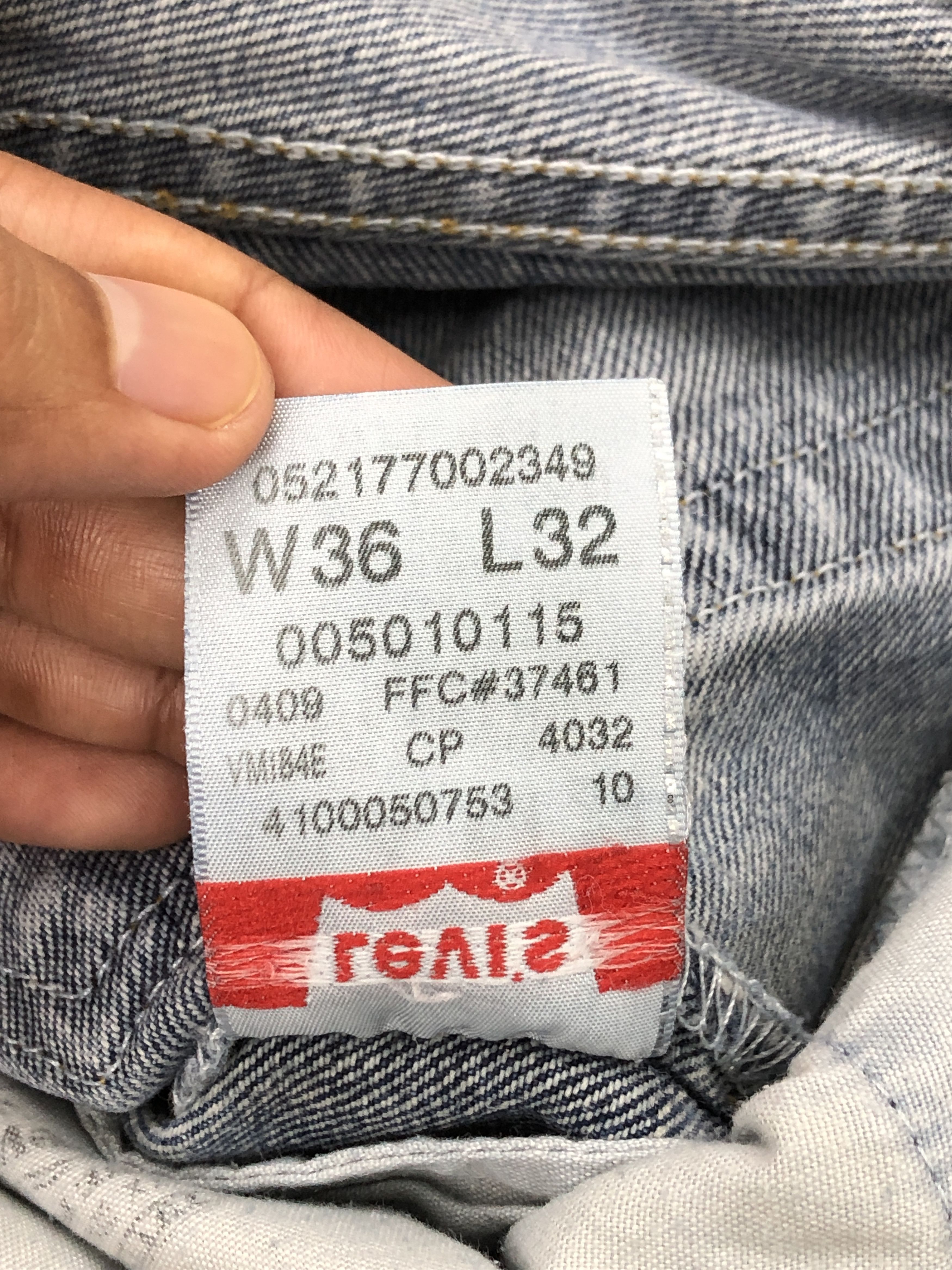 Levi's × Vintage Faded Blue Vintage 90s Levis 501 Denim Jeans Size US 35 - 9 Thumbnail
