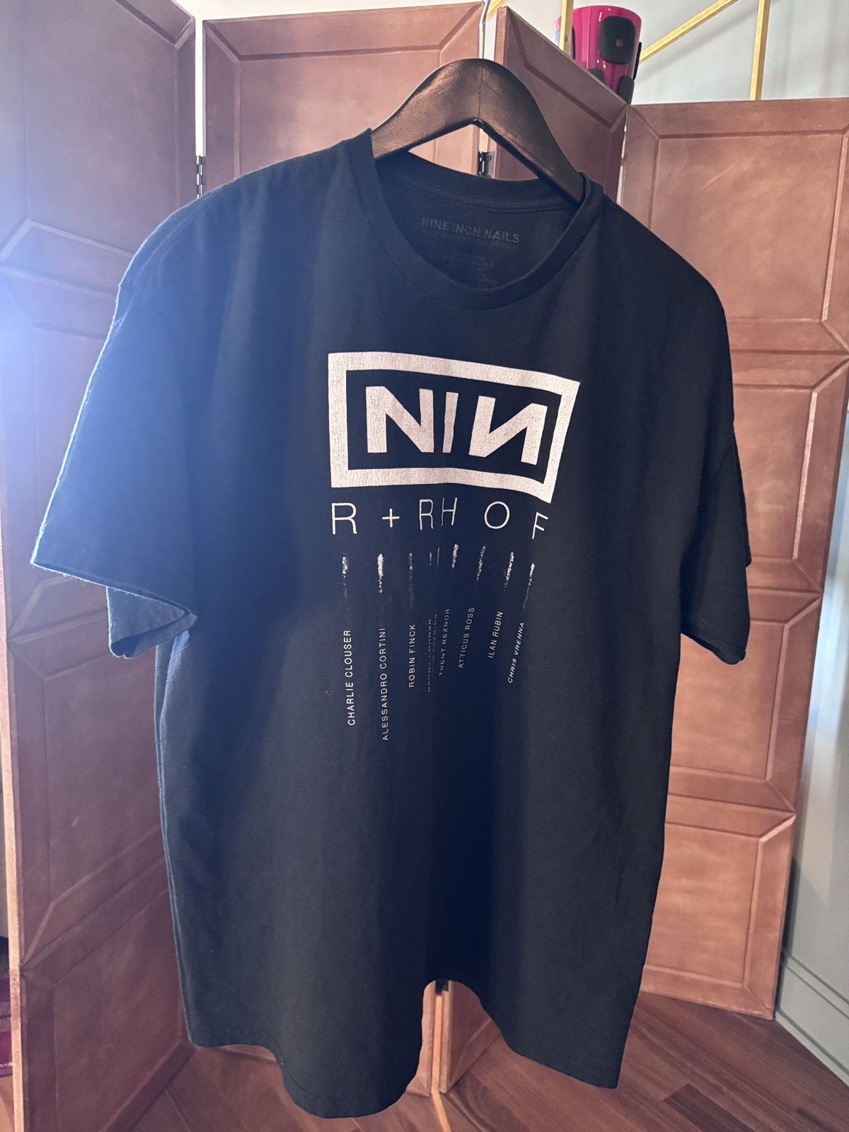 Band Tees Nine Inch Nails Rock & Roll Hall of Fame Induction Shirt Size US XL / EU 56 / 4 - 1 Thumbnail