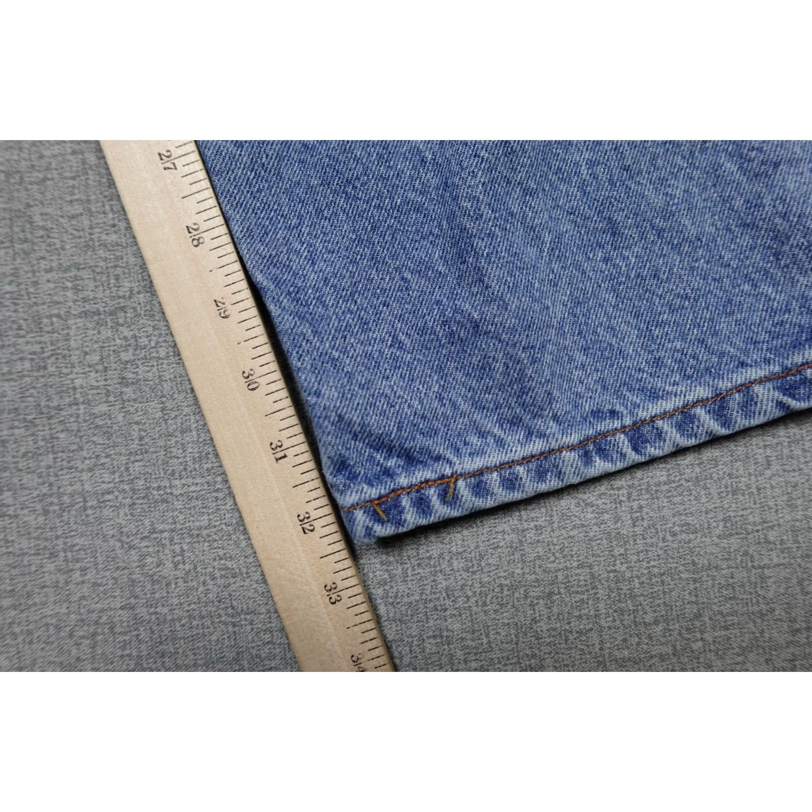Levi's Levi's 550 Jeans Mens 38x32 Blue Relaxed Fit Light Wash Straight Denim Jeans Mens Size US 38 / EU 54 - 5 Thumbnail