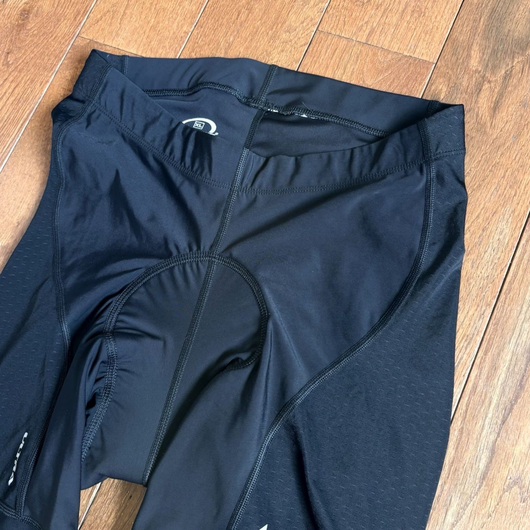 Vintage Mens Performance Ultra Compression Cycling Shorts Black Chamois sz XL Regular Men Athletic Size US 36 / EU 52 - 2 Thumbnail