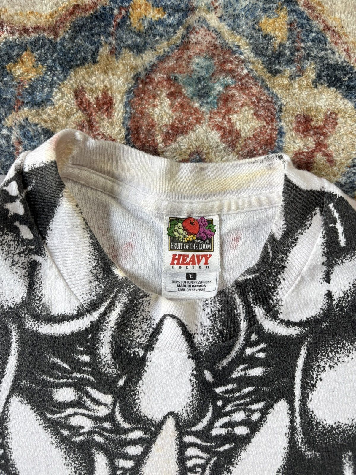 Vintage Vintage Dragon All Over Print Misprinted T-shirt Large Size US L / EU 52-54 / 3 - 3 Thumbnail