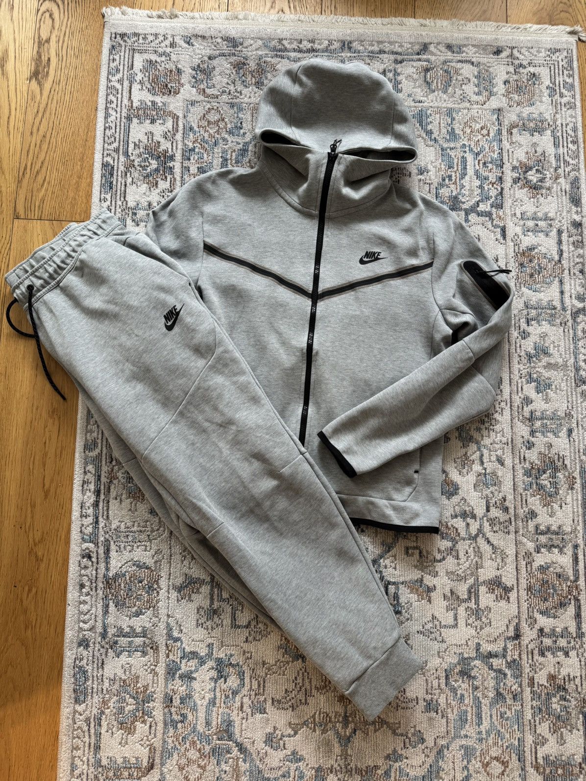 Nike Nike Tech Tracksuit Set Joggers Fleece Drill Sweatshirt Size US L / EU 52-54 / 3 - 2 Thumbnail