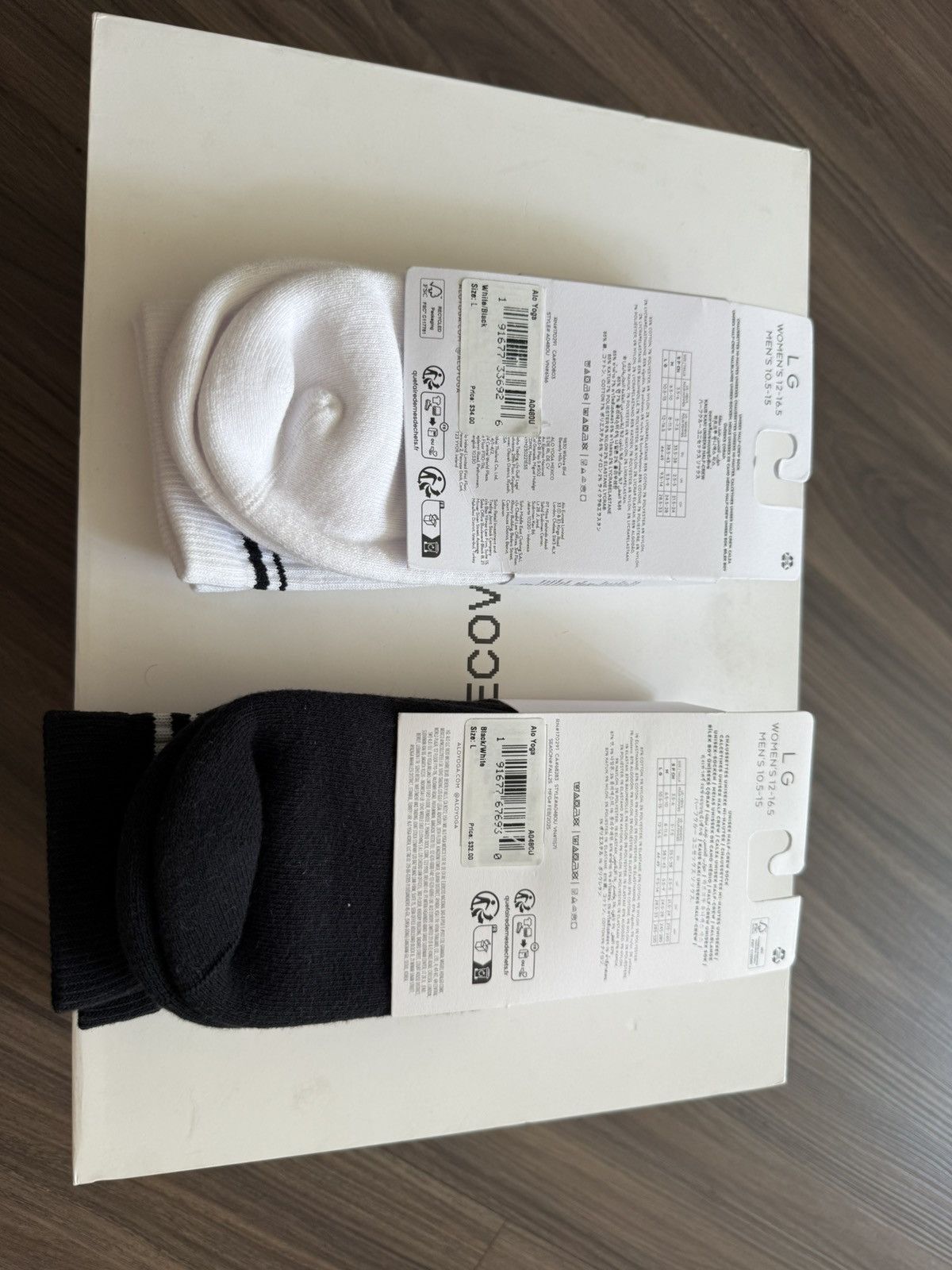 Alo Yoga Alo Unisex Half Crew Socks Black & White Set Size L Size ONE SIZE - 2 Thumbnail
