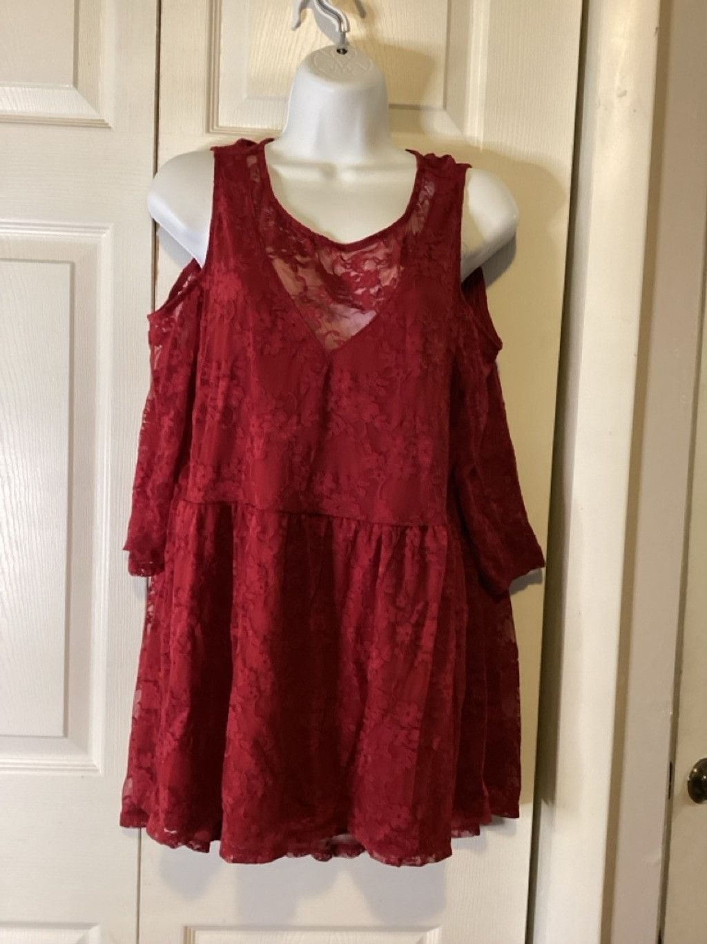 Torrid Torrid Burgundy Dress Size XS / US 0-2 / IT 36-38 - 2 Thumbnail