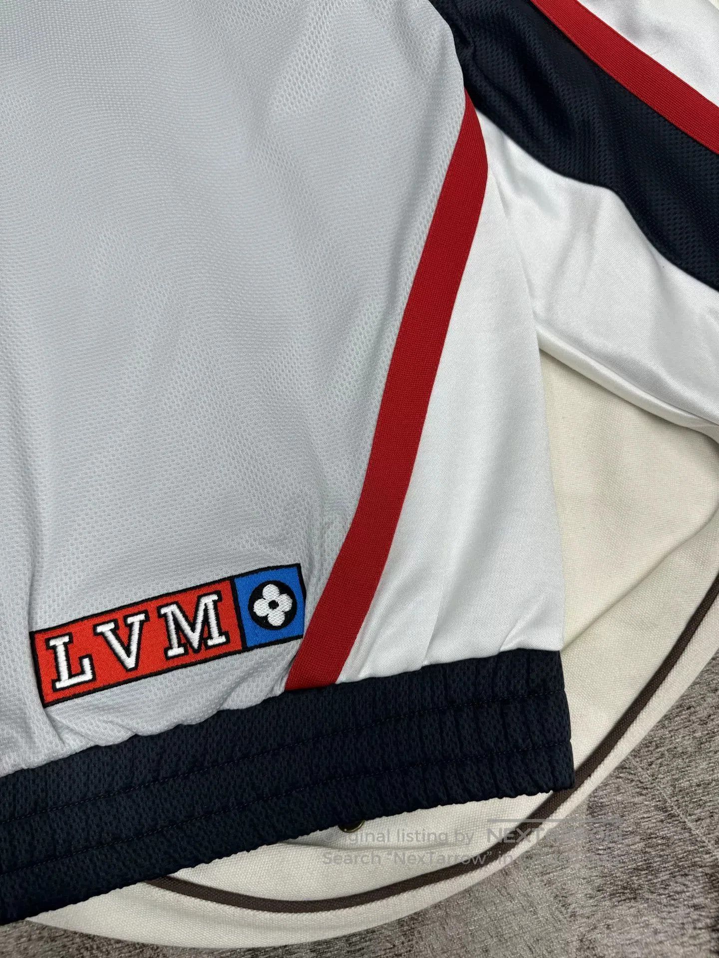 Louis Vuitton LV Classic Logo Jacket. Size US XXL / EU 58 / 5 - 6 Thumbnail