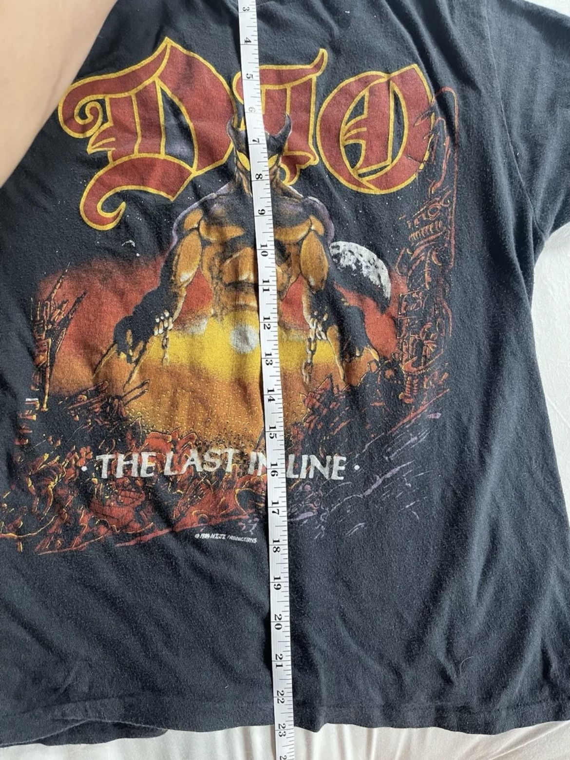 Hanes Vintage 84’ Dio The Last in Line Tour t-shirt Size US M / EU 48-50 / 2 - 6 Thumbnail