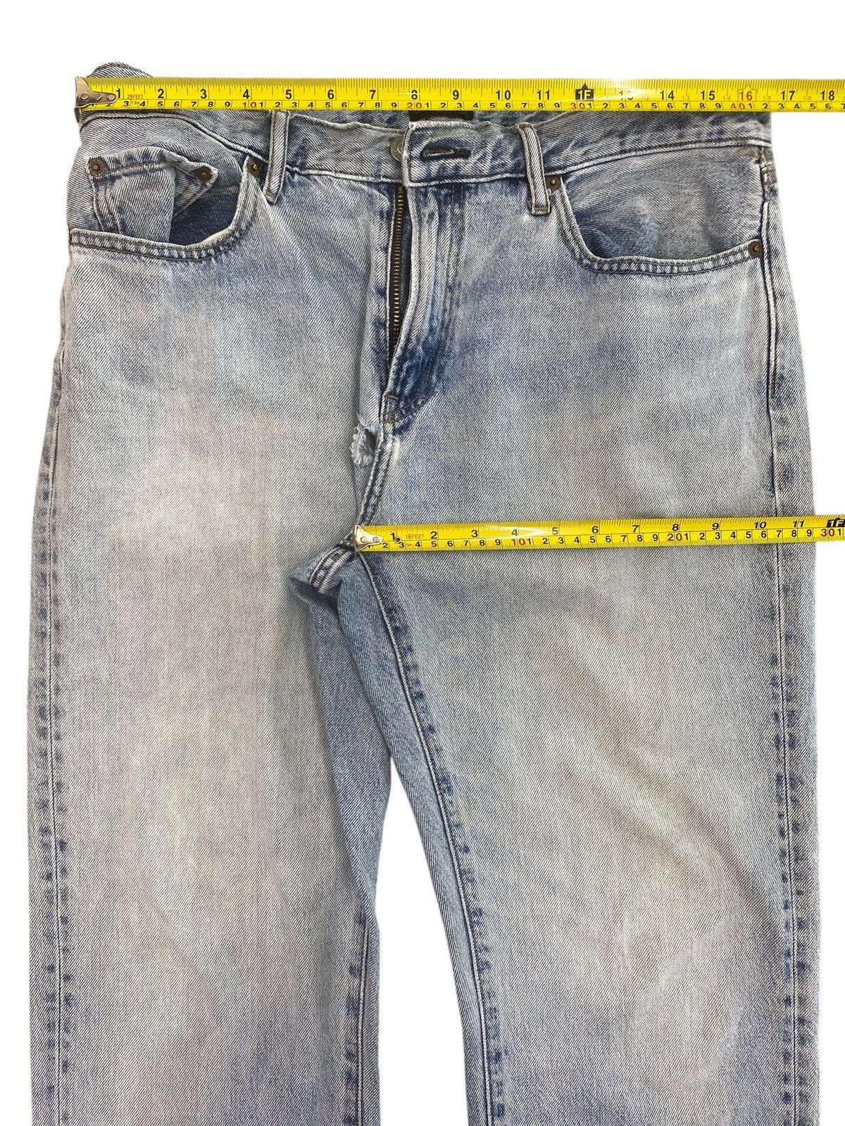 Uniqlo Uniqlo Acid Blue Wash Style Loose Jeans Size US 33 - 5 Thumbnail