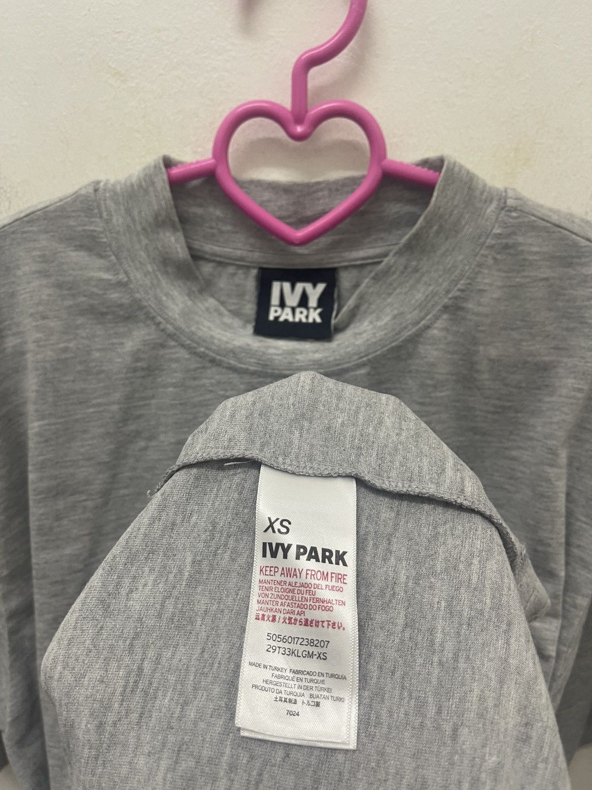 Ivy Park Rare IVY PARK Spell Out Oversize Tee Size XS / US 0-2 / IT 36-38 - 4 Thumbnail