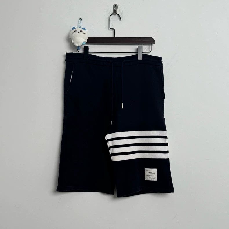 Thom Browne Thom Browne Size 3 Dark blue four-striped shorts 2503-Next Size US 30 / EU 46 - 1 Thumbnail