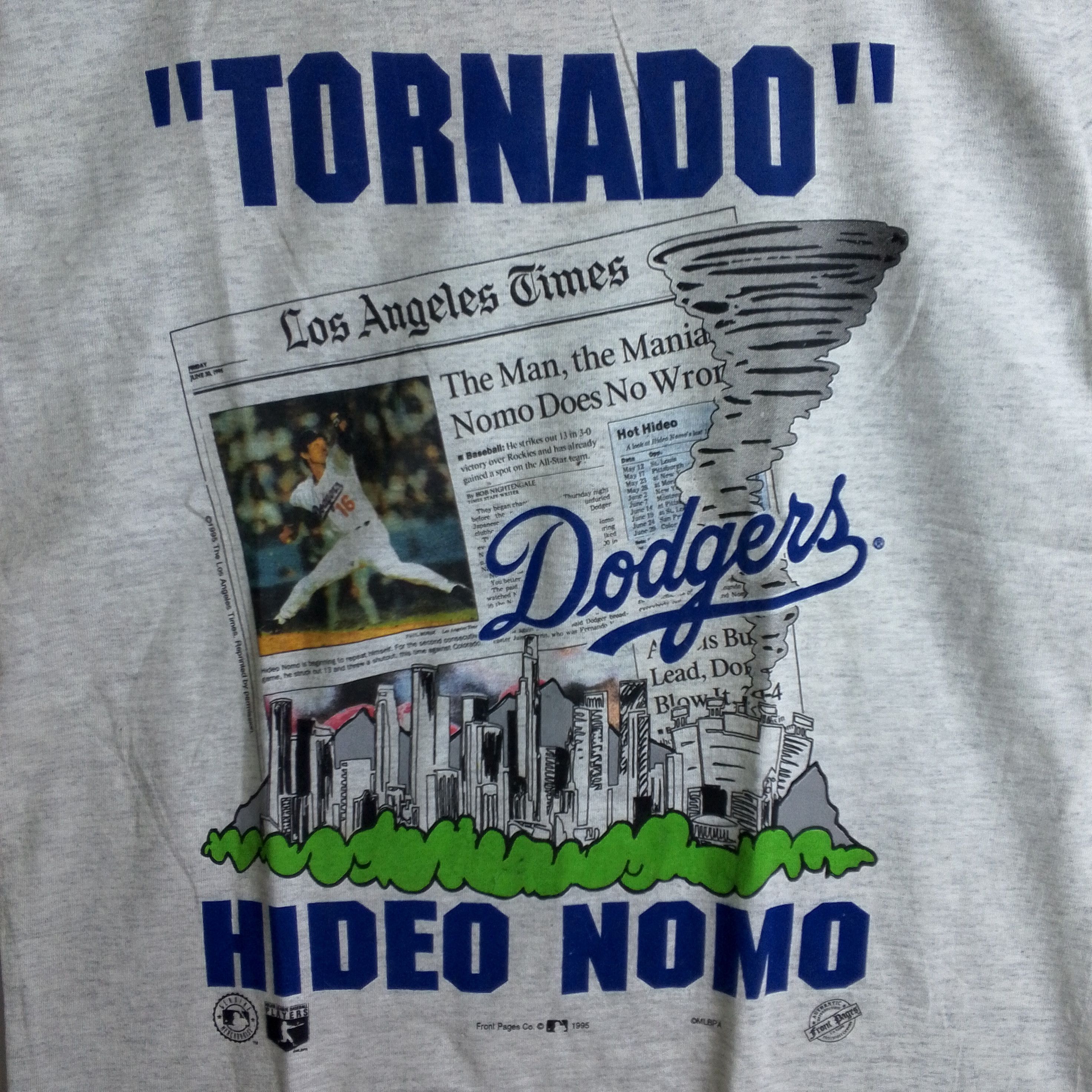 MLB Vintage Deadstock Dodgers Hideo Nomo Newspapers Tee Size US M / EU 48-50 / 2 - 4 Thumbnail