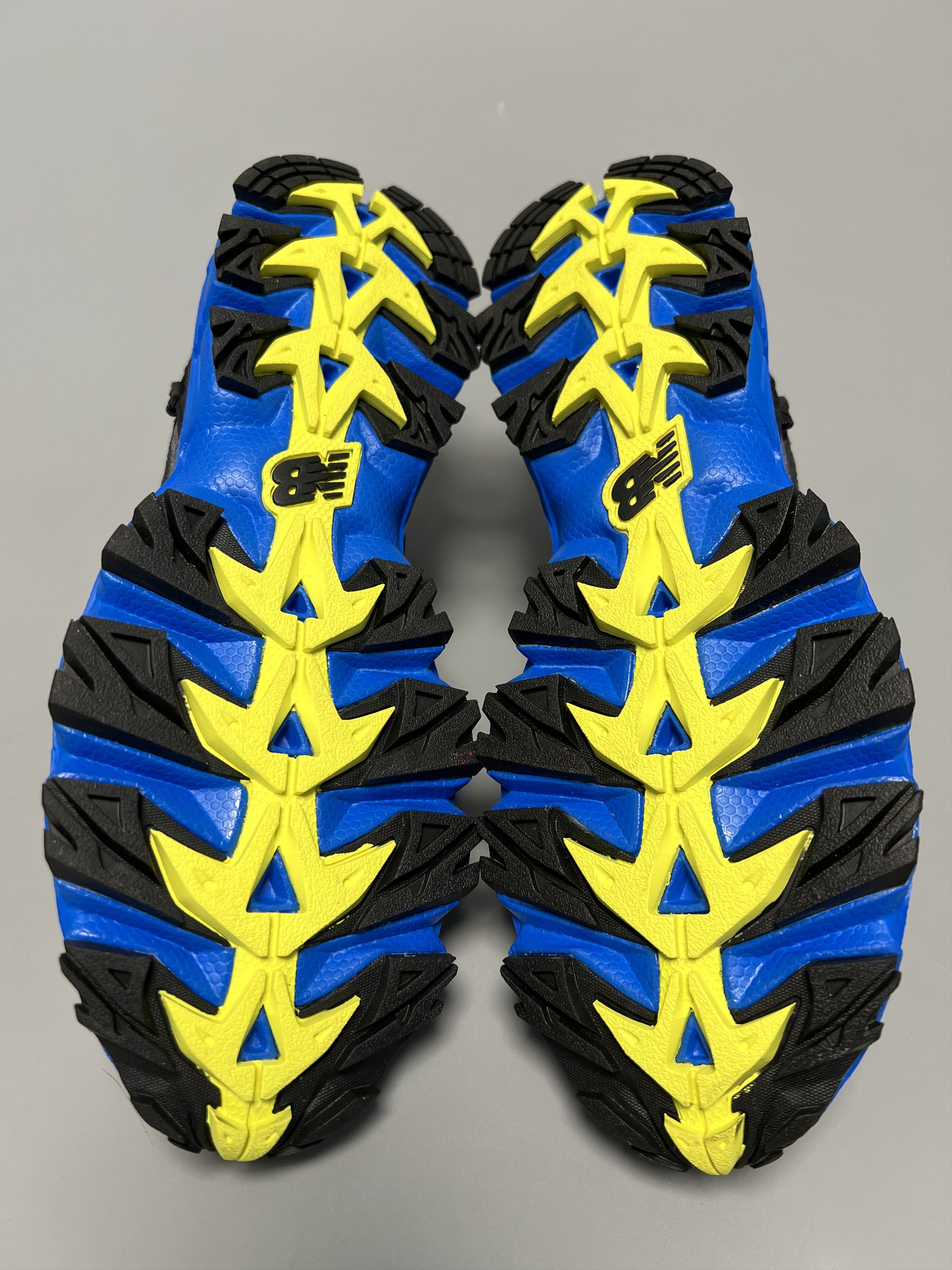 New Balance New Balance 610 V2 Trail Running Shoes Size US 7.5 / EU 40-41 - 6 Thumbnail