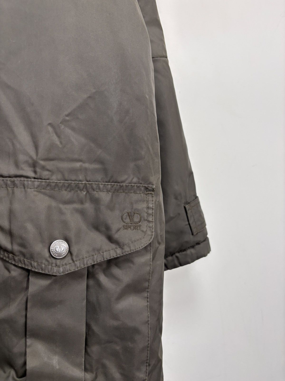 Valentino Vintage 1990s Valentino Sport Men’s Khaki Padded Jacket Coat Size US L / EU 52-54 / 3 - 9 Thumbnail