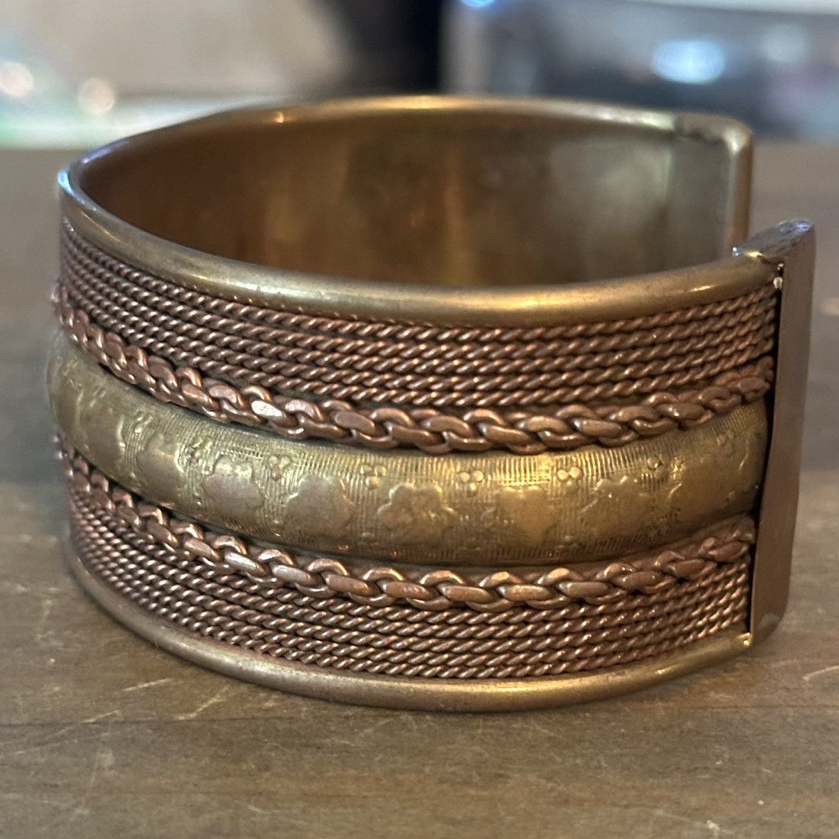 Vintage Vintage wide brass cuff bracelet Size ONE SIZE - 6 Thumbnail