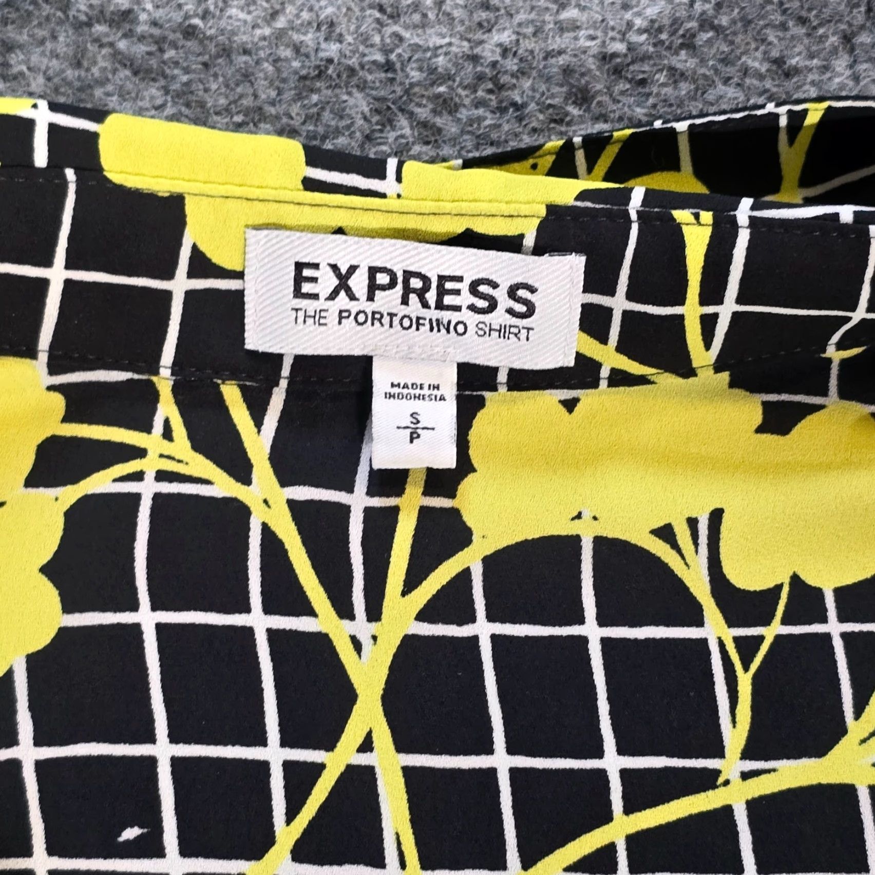 Express Express Blouse Women Small Black Yellow Floral Portofino Sheer Long Sleeve Career Shirt Size S / US 4 / IT 40 - 3 Thumbnail