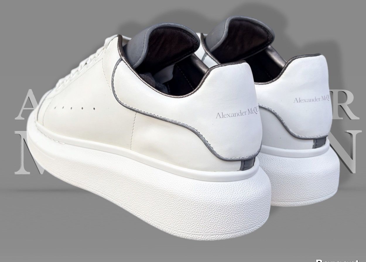 Alexander McQueen Alexander McQueen Oversized White Leather Sneakers Low Top Size US 9 / IT 39 - 3 Thumbnail