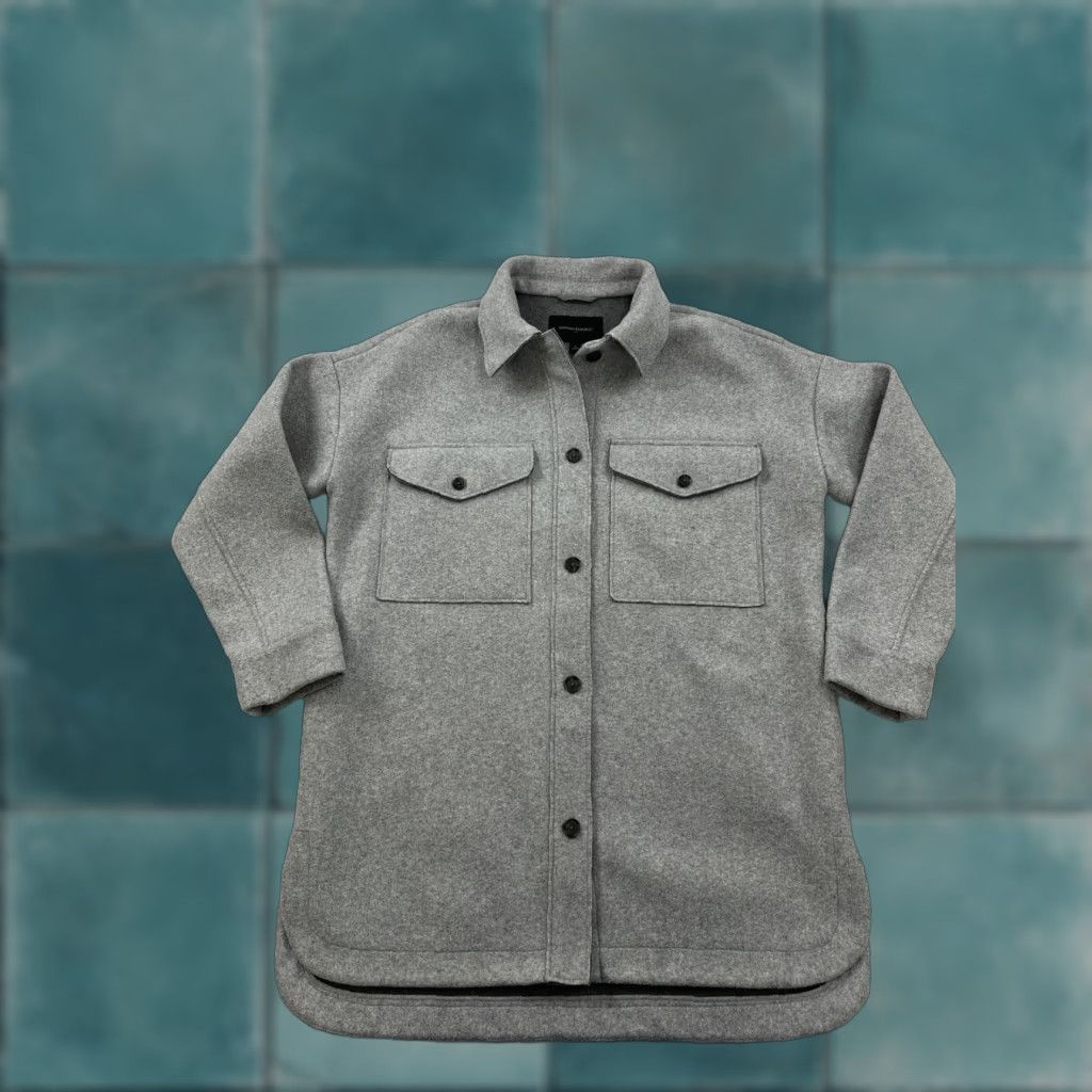 Banana Republic VINTAGE Banana Republic Jacket Womens Small Gray Button Up Coat Ladies Shacket Size S / US 4 / IT 40 - 1 Thumbnail