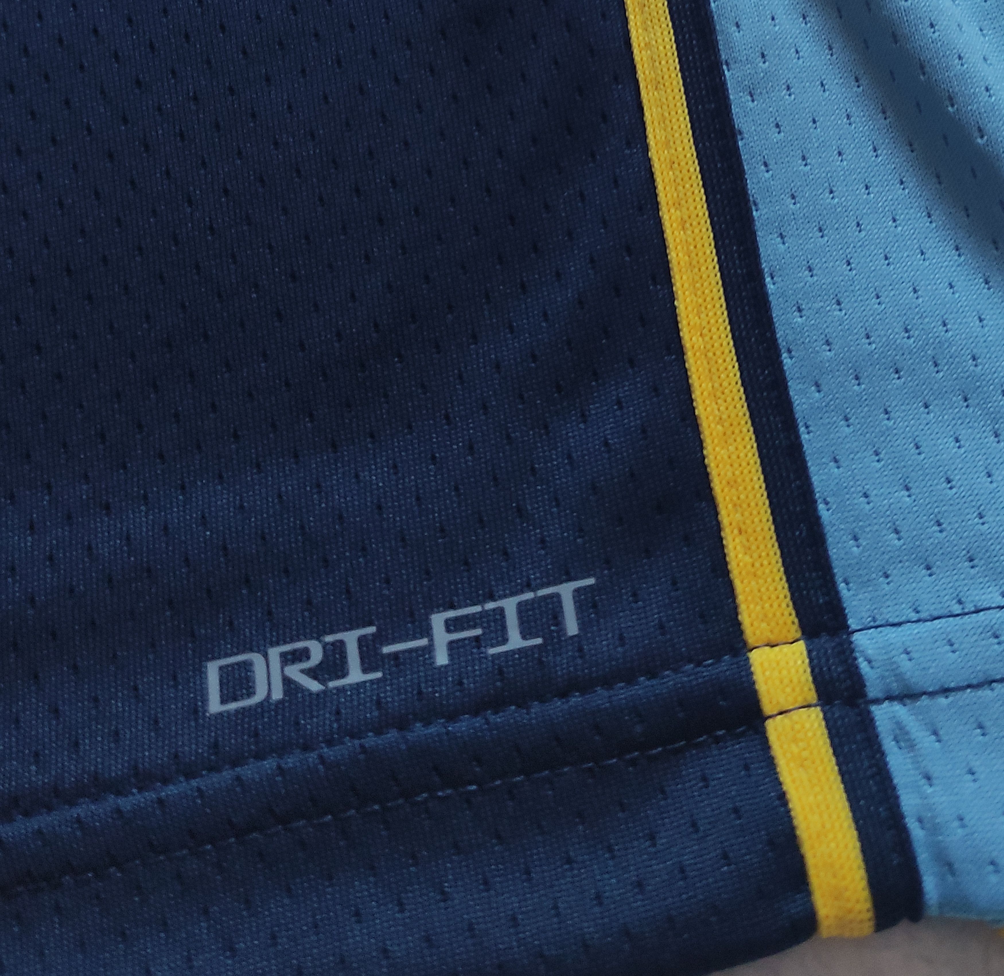 Nike NIKE SWINGMAN MEMPHIS GRIZZLIES ICON EDITION 2022 DN2010-419 Size US S / EU 44-46 / 1 - 14 Thumbnail