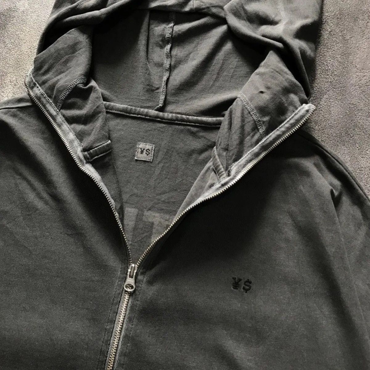 Kanye West Kanye West Vultures Korea Exclusive Hoodie Black SIZE 1 S/M Size US S / EU 44-46 / 1 - 4 Thumbnail