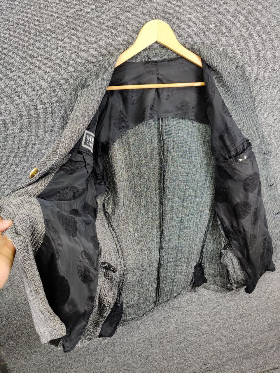 Versace Vintage 90s Versace Classic V2 Single Breasted Blazer Size US L / EU 52-54 / 3 - 6 Thumbnail