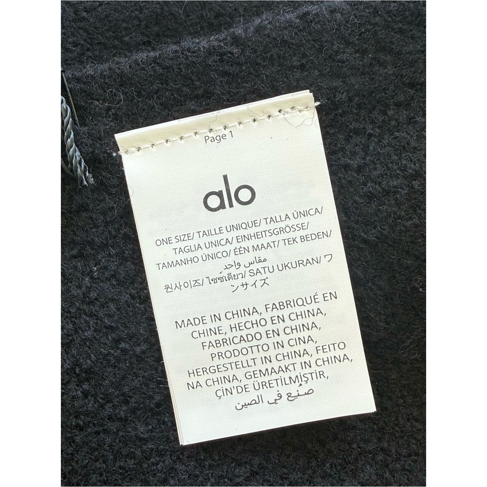 Alo Yoga NWT!!! ALO Yoga women wool unisex scarf Retail 180$ Size ONE SIZE - 5 Thumbnail