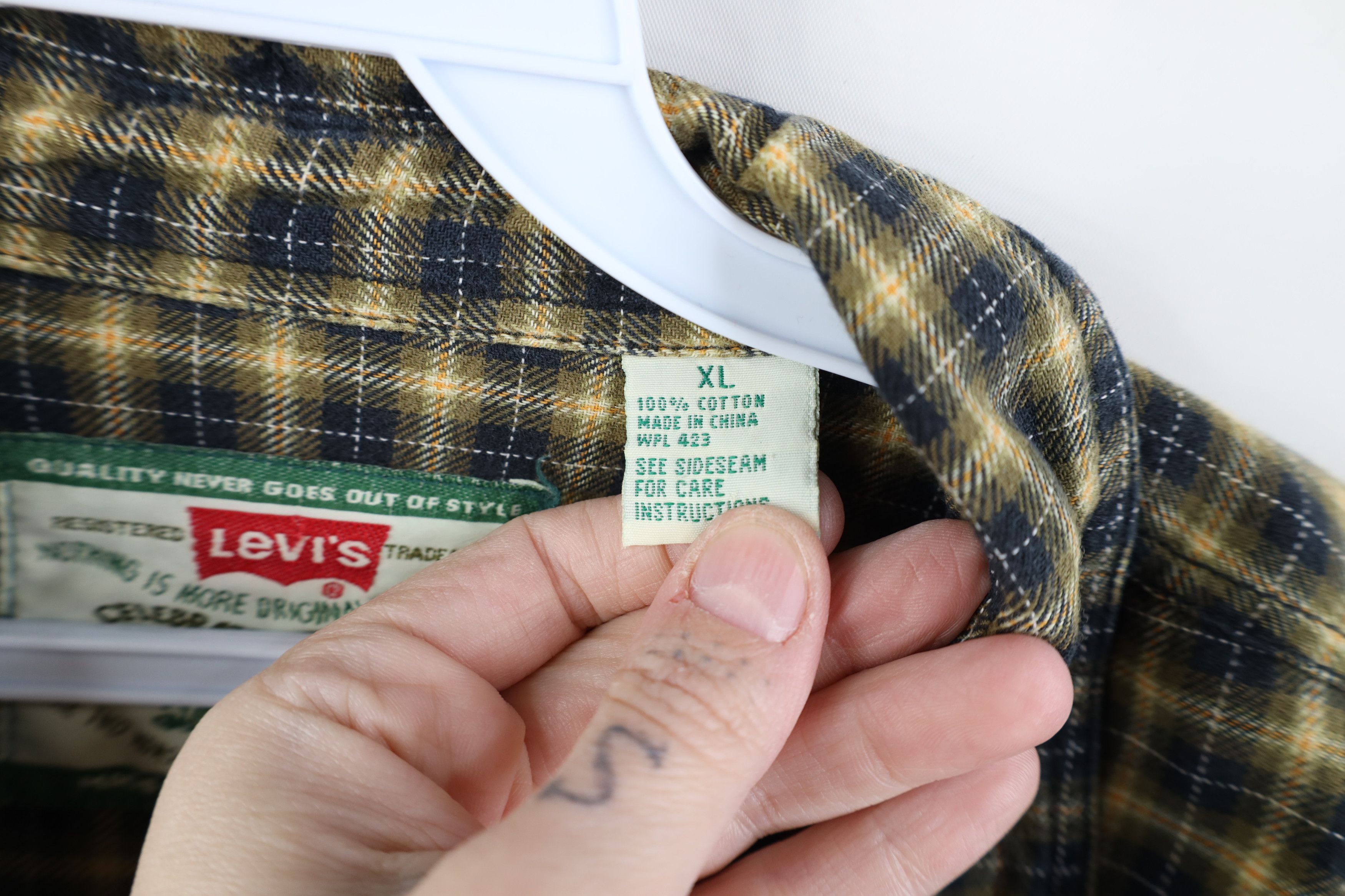 Levi's Vintage 90s Levis Baggy Flannel Collared Button Shirt Plaid Size US XL / EU 56 / 4 - 10 Thumbnail
