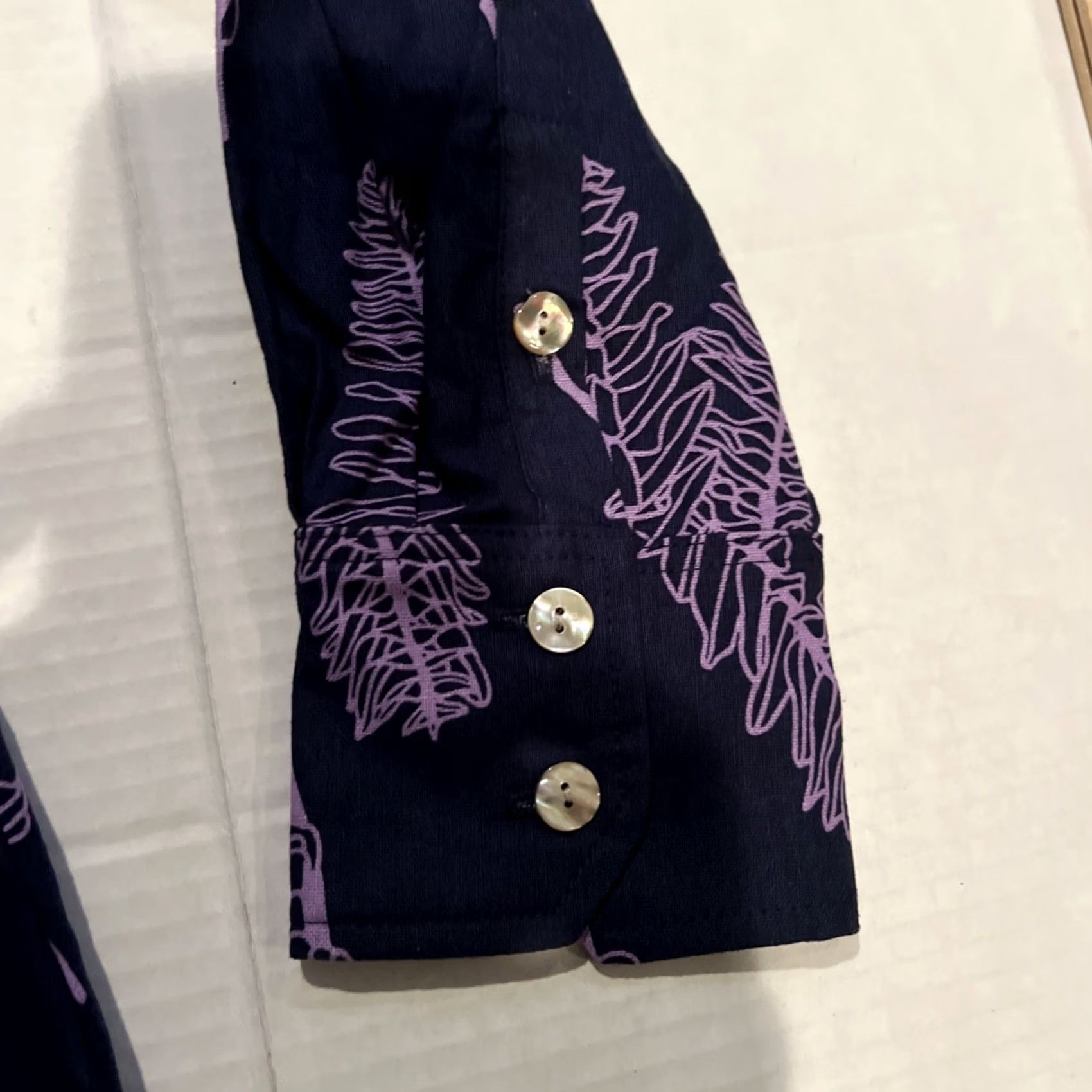 ALOHAS VINTAGE Women’s Sig Zane Designs Hawaiian Aloha Hibiscus Shirt 2XL New w 50 Retail Tag Size XXL / US 16-18 / IT 52-54 - 4 Thumbnail