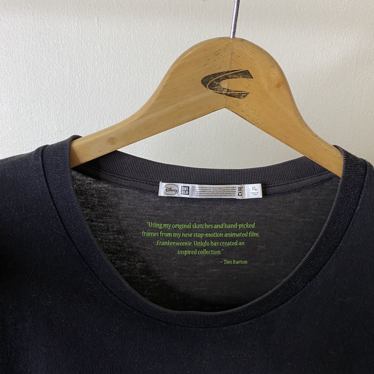 Uniqlo Tim Burton Frankenweenie Horror Movie Collaboration T Shirt Size US XL / EU 56 / 4 - 3 Thumbnail