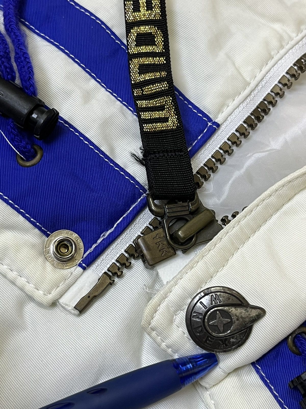 Japanese Brand VINTAGE WINDEX CRASHD DUCKS BIG LOGO EMBROIDERY SKI JACKET Size US L / EU 52-54 / 3 - 11 Thumbnail