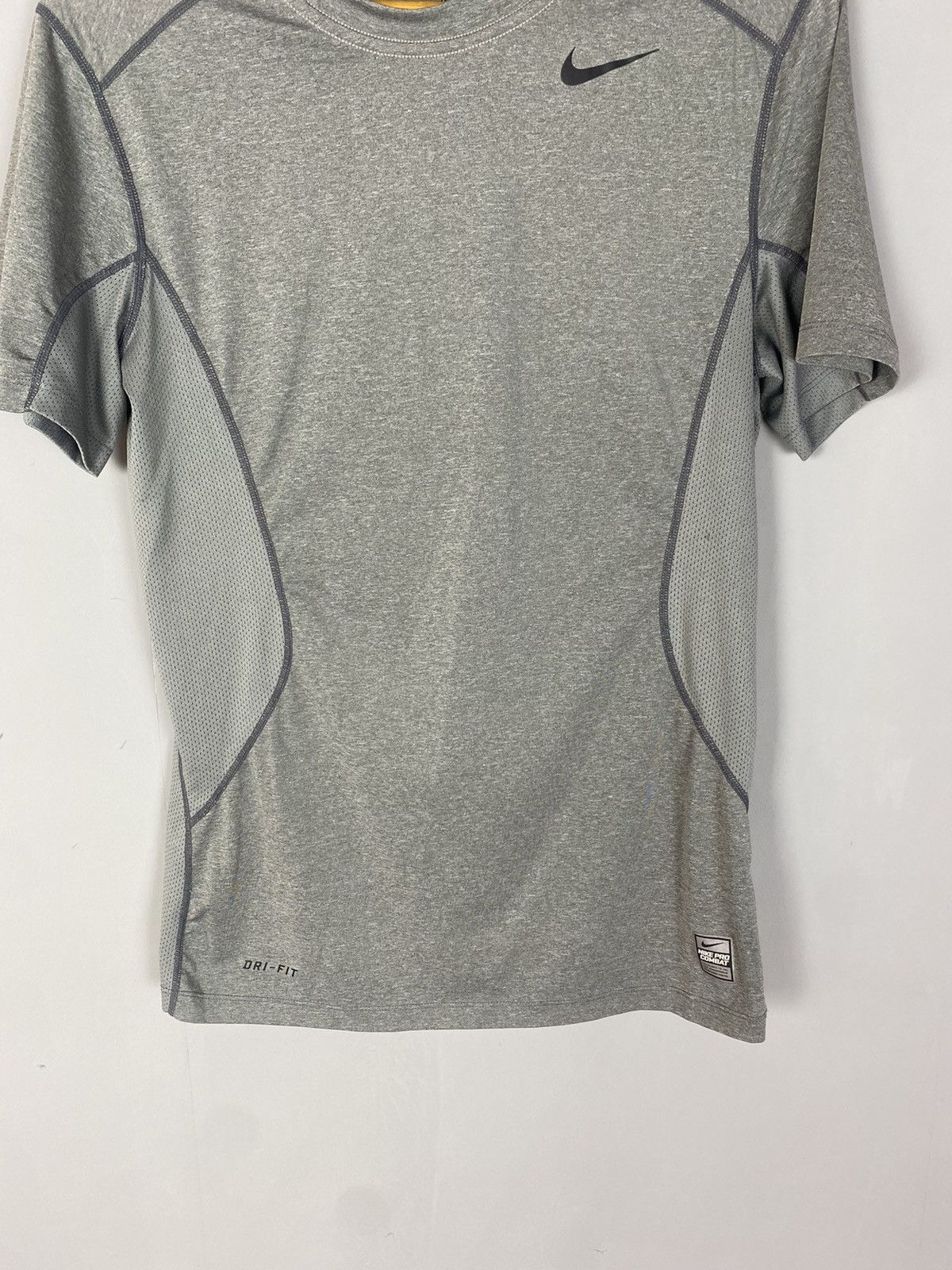 Nike Nike pro combat dri fit tee T-shirt Size US S / EU 44-46 / 1 - 3 Thumbnail