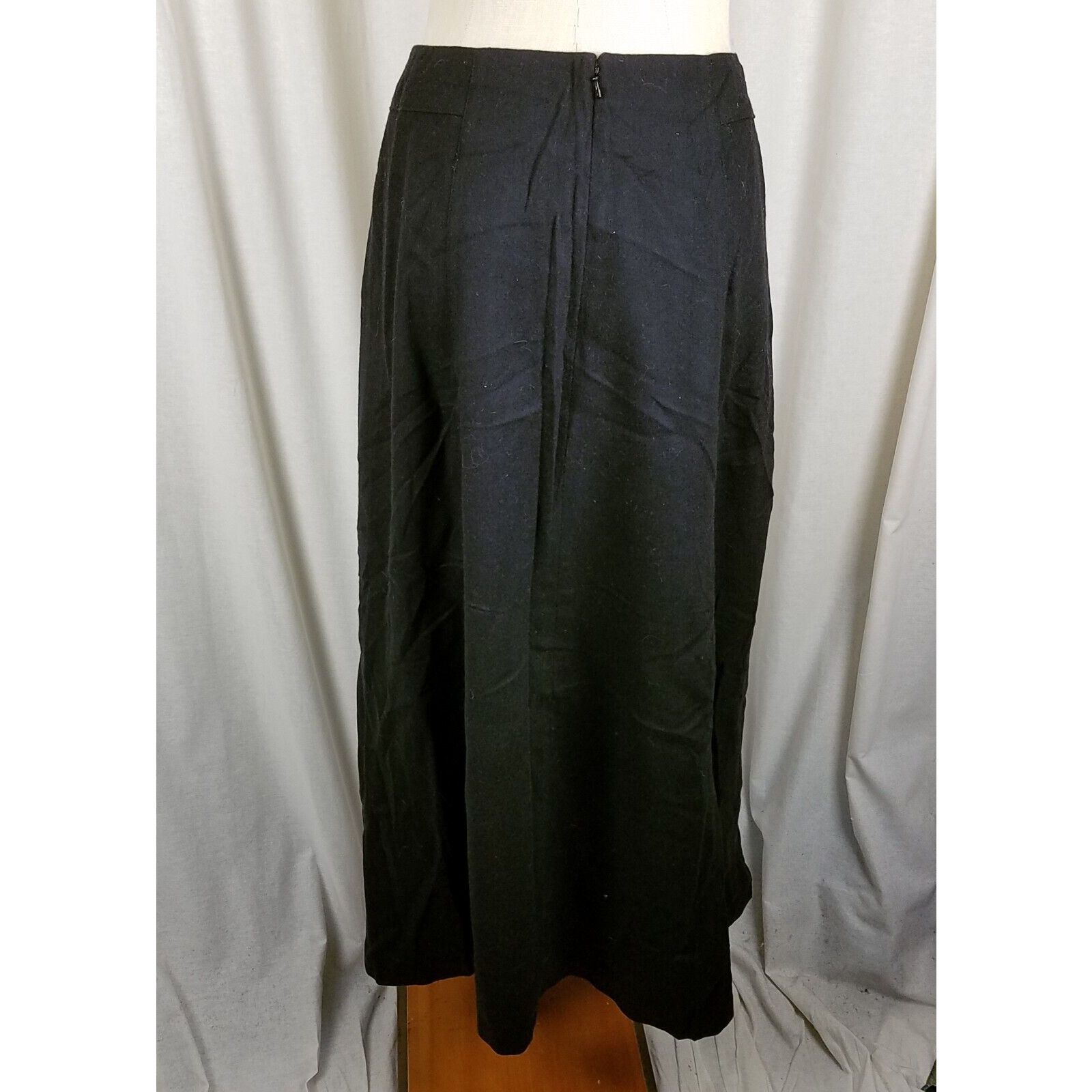 Eddie Bauer Vtg Eddie Bauer Lined Wool Aline voluminous Twirl Skirt Size 30" / US 8 / IT 44 - 4 Thumbnail