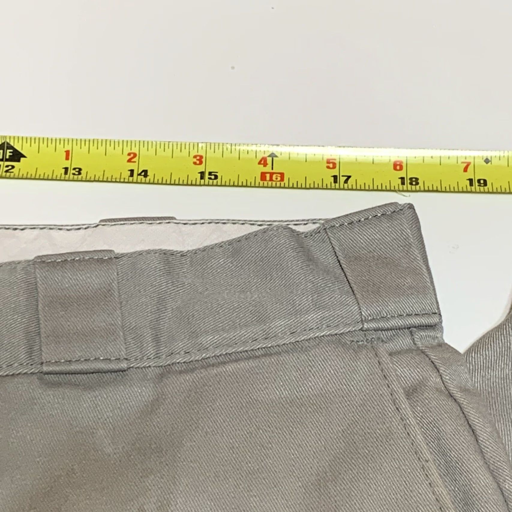 Dickies VINTAGE Dickies Gray Work Skater Pants Mens 36x25 1980s Cotton Blend Flat Front Inseam 25 Waist 36 Mens Size US 36 / EU 52 - 4 Thumbnail