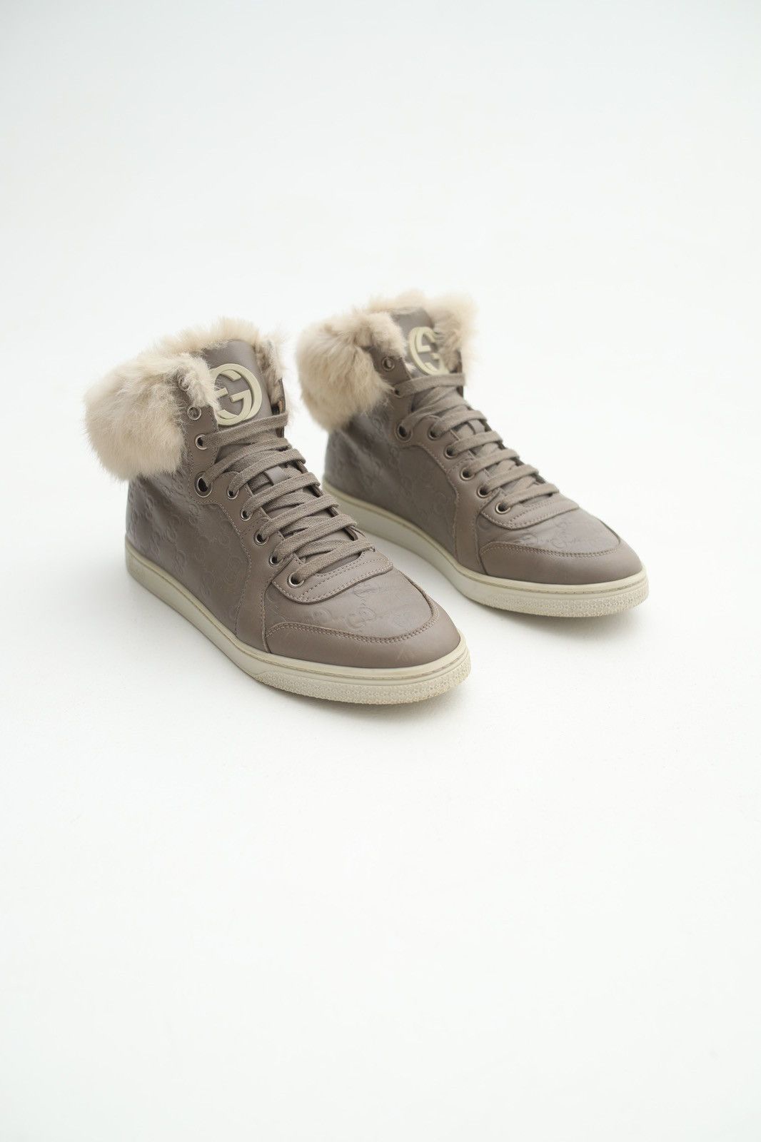 GUCCI Sneakers Leather Shoes GG Logo Guccissima Fur Trim