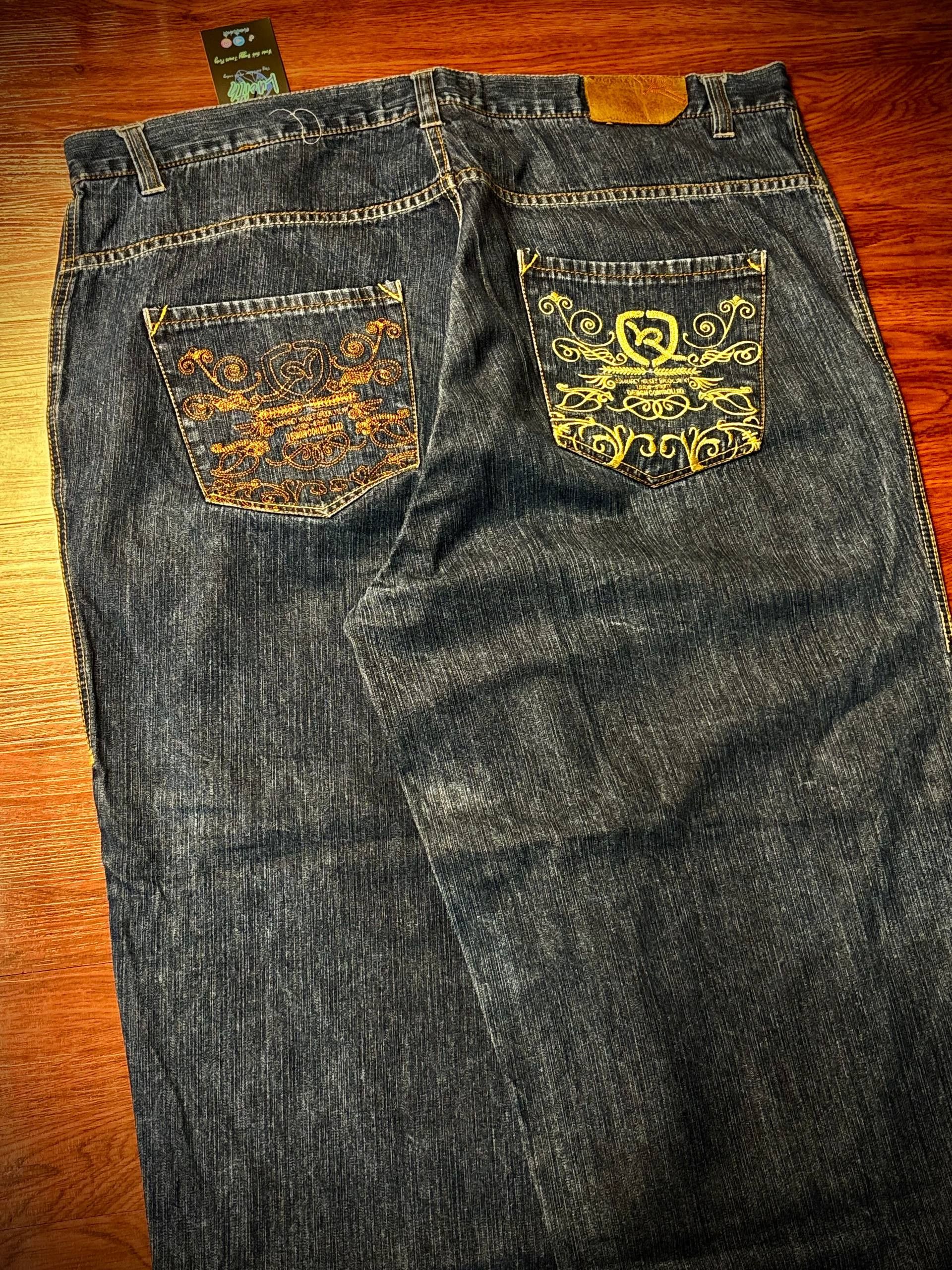 Rocawear Vintage Rocawear Blue Denim Wash Tribal Back hit Logo Jeans Size US 44 / EU 60 - 3 Thumbnail