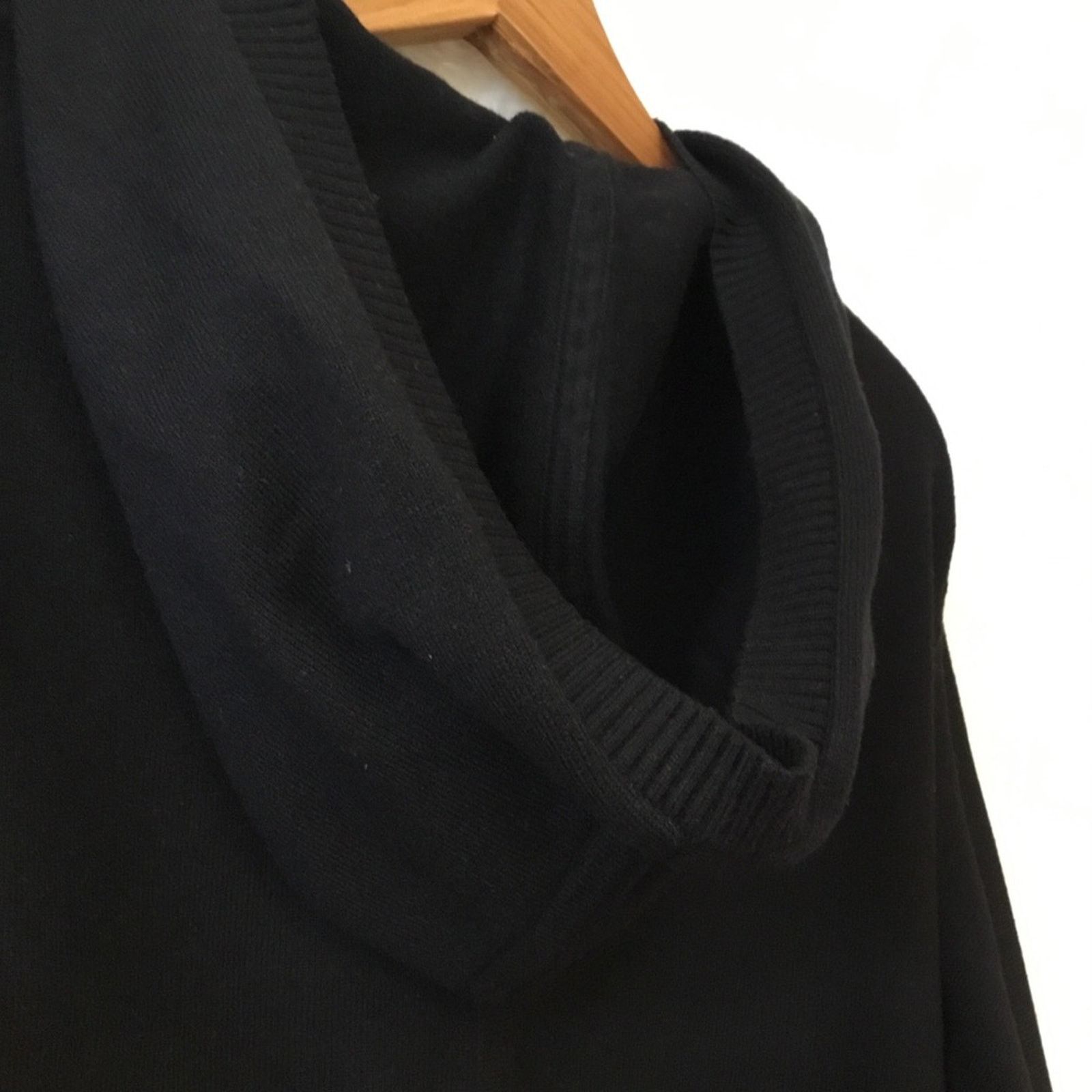 Anthropologie Maeve Black Crop Hoodie Sweater with Cape Sleeves Size S / US 4 / IT 40 - 12 Thumbnail
