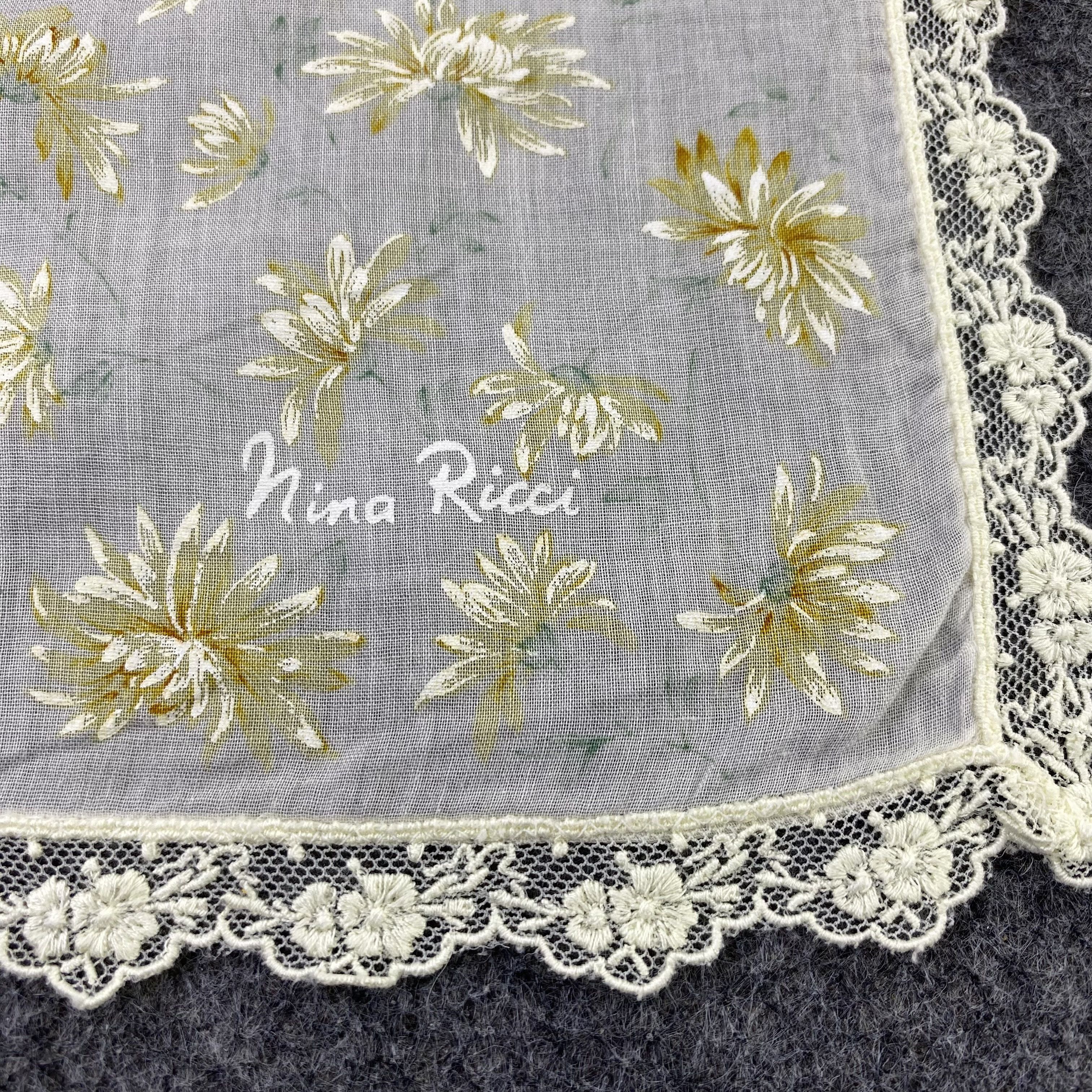 Nina Ricci Nina Ricci Handkerchief /Bandana/Neckerchief-B1547 Size ONE SIZE - 7 Thumbnail