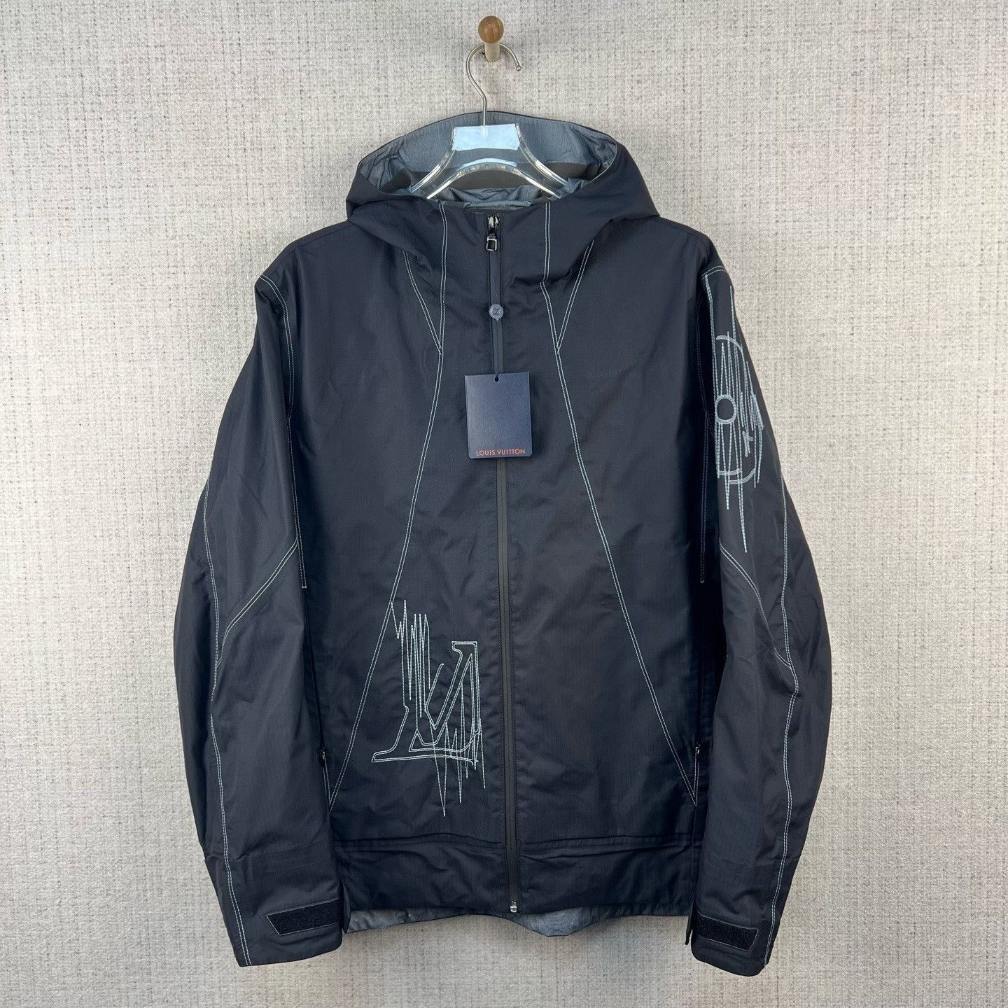 Louis Vuitton Louis Vuitton FW22 Logo Embroidered Zip Hooded Jacket Size US L / EU 52-54 / 3 - 1 Thumbnail