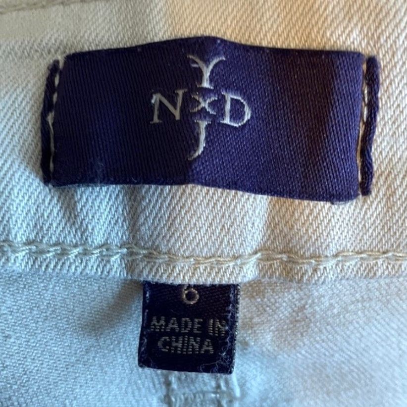 NYDJ VINTAGE NYDJ Jeans Tan Denim Mid Rise Ankle Lift Tuck Embroidered Stretch 6 Womens Regular 26in Inseam 5-Pocket Design Womens Jeans Tan Den im Size 28" / US 6 / IT 42 - 4 Thumbnail
